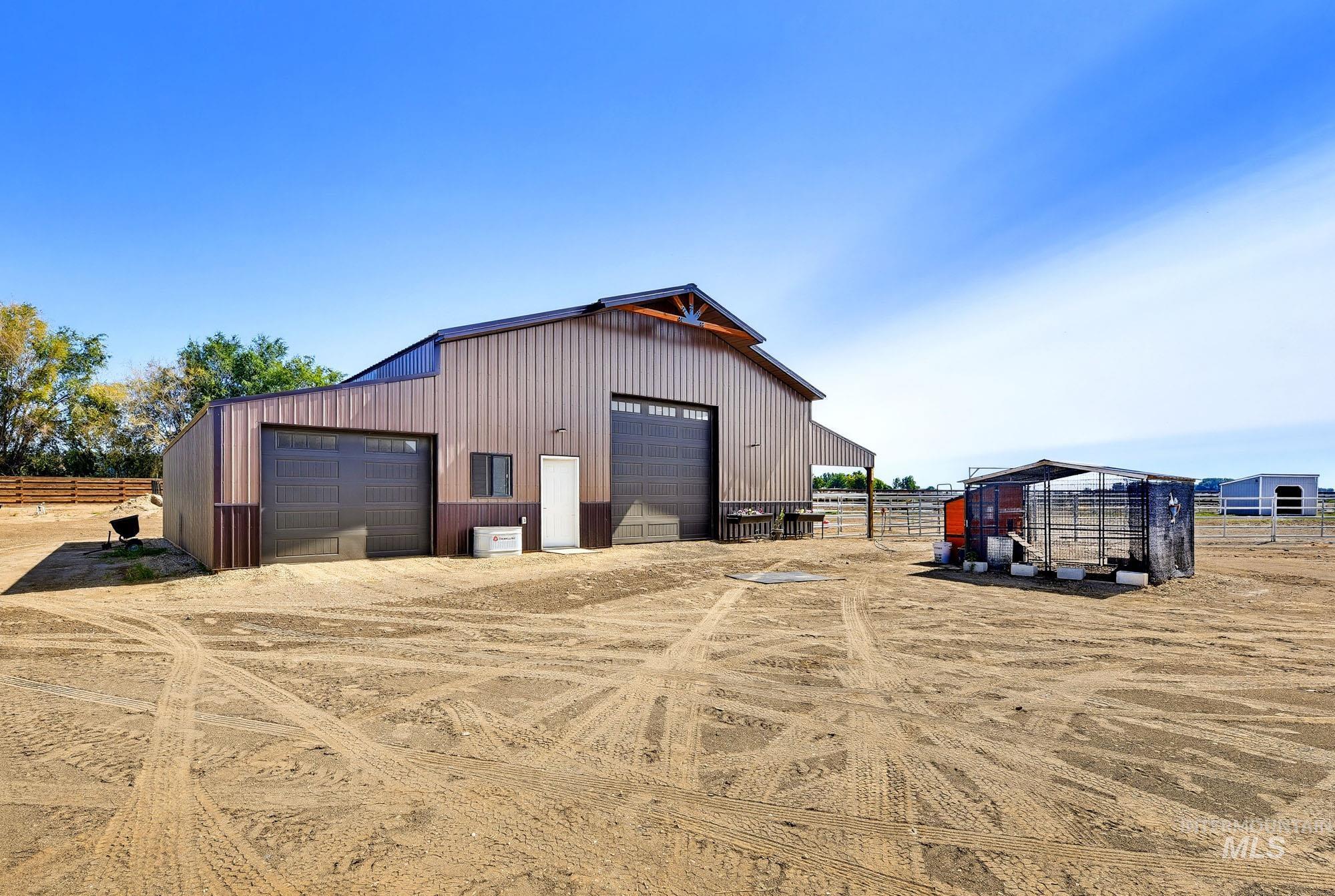25810 Chandler Dr Property Photo 40