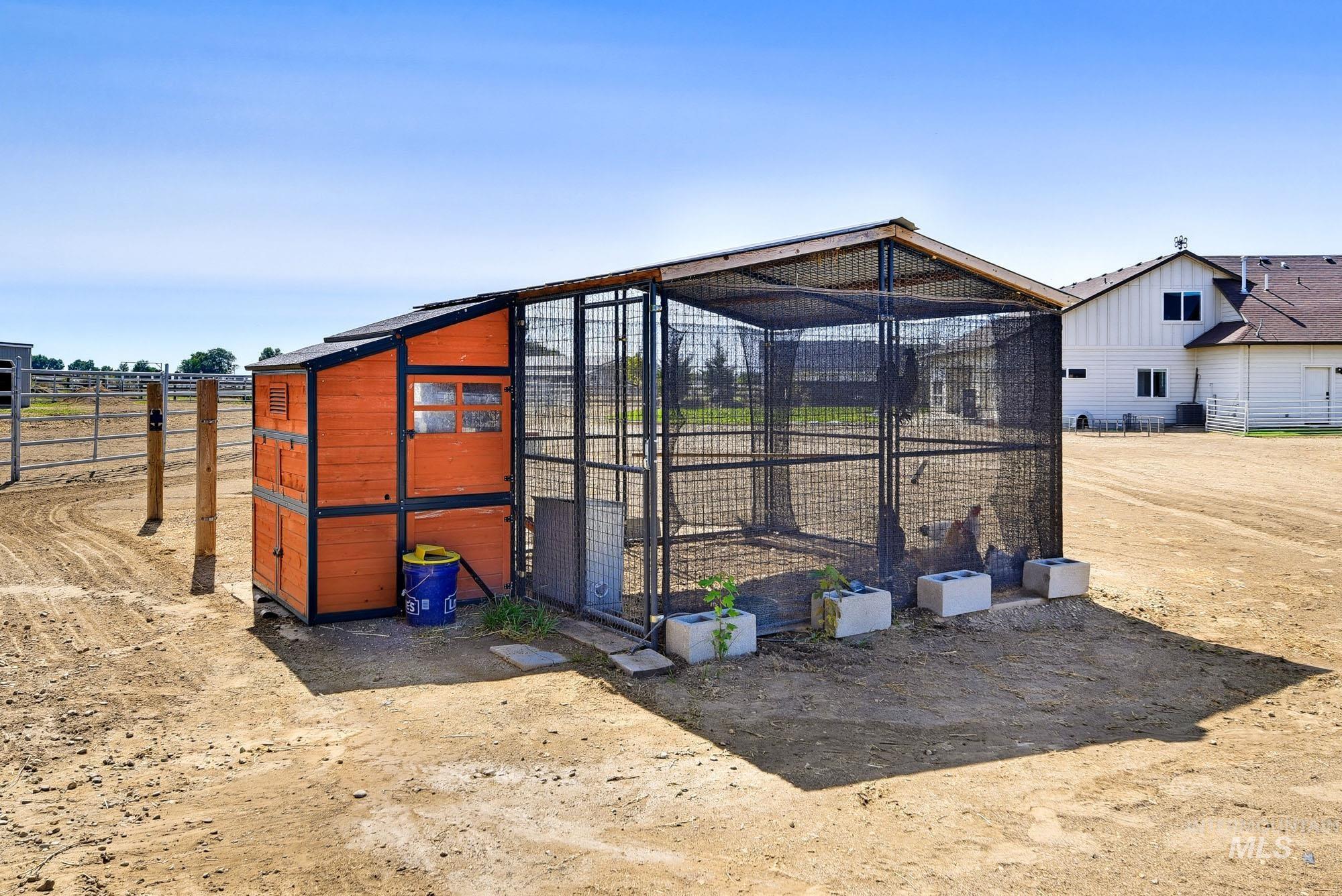 25810 Chandler Dr Property Photo 45