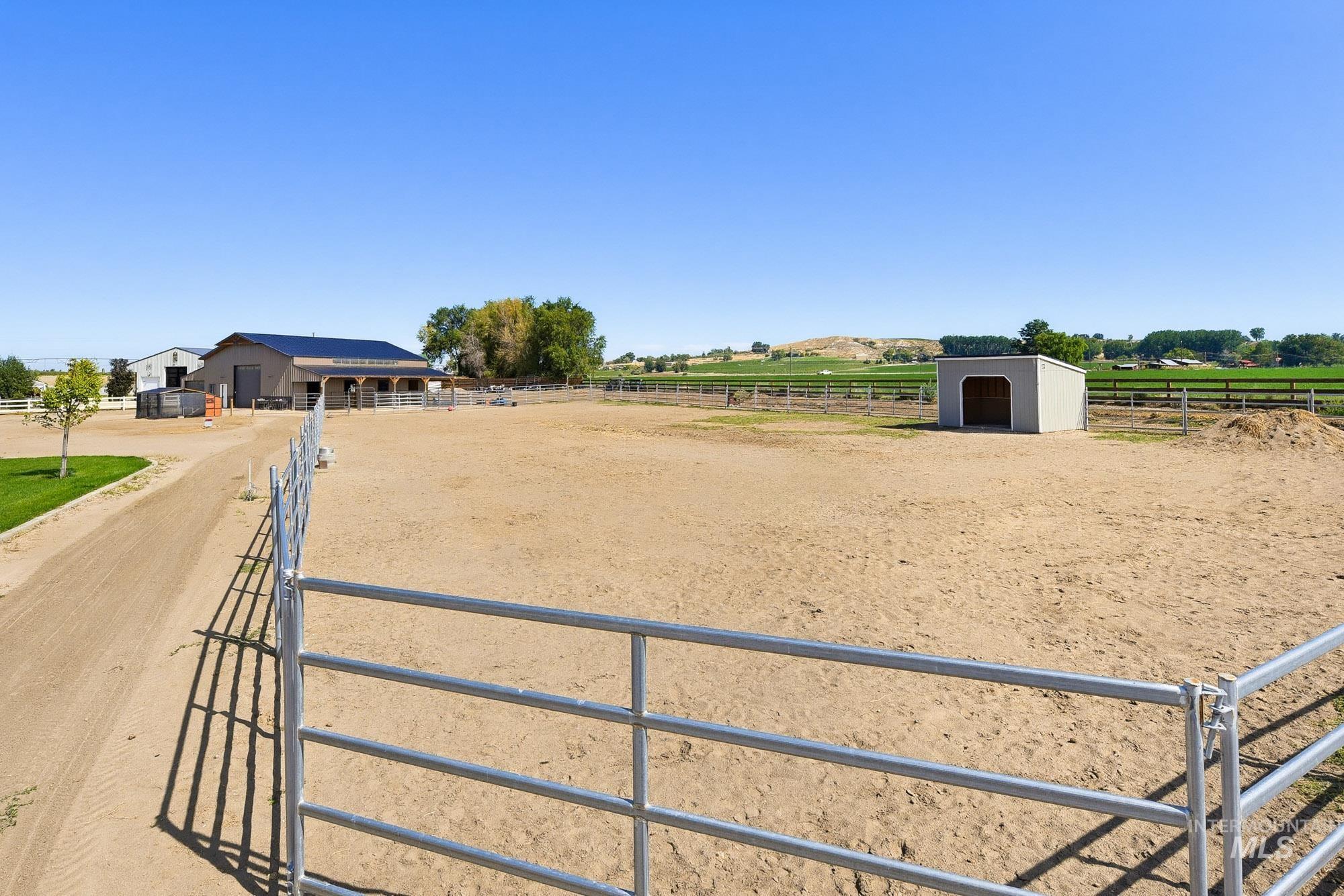 25810 Chandler Dr Property Photo 46