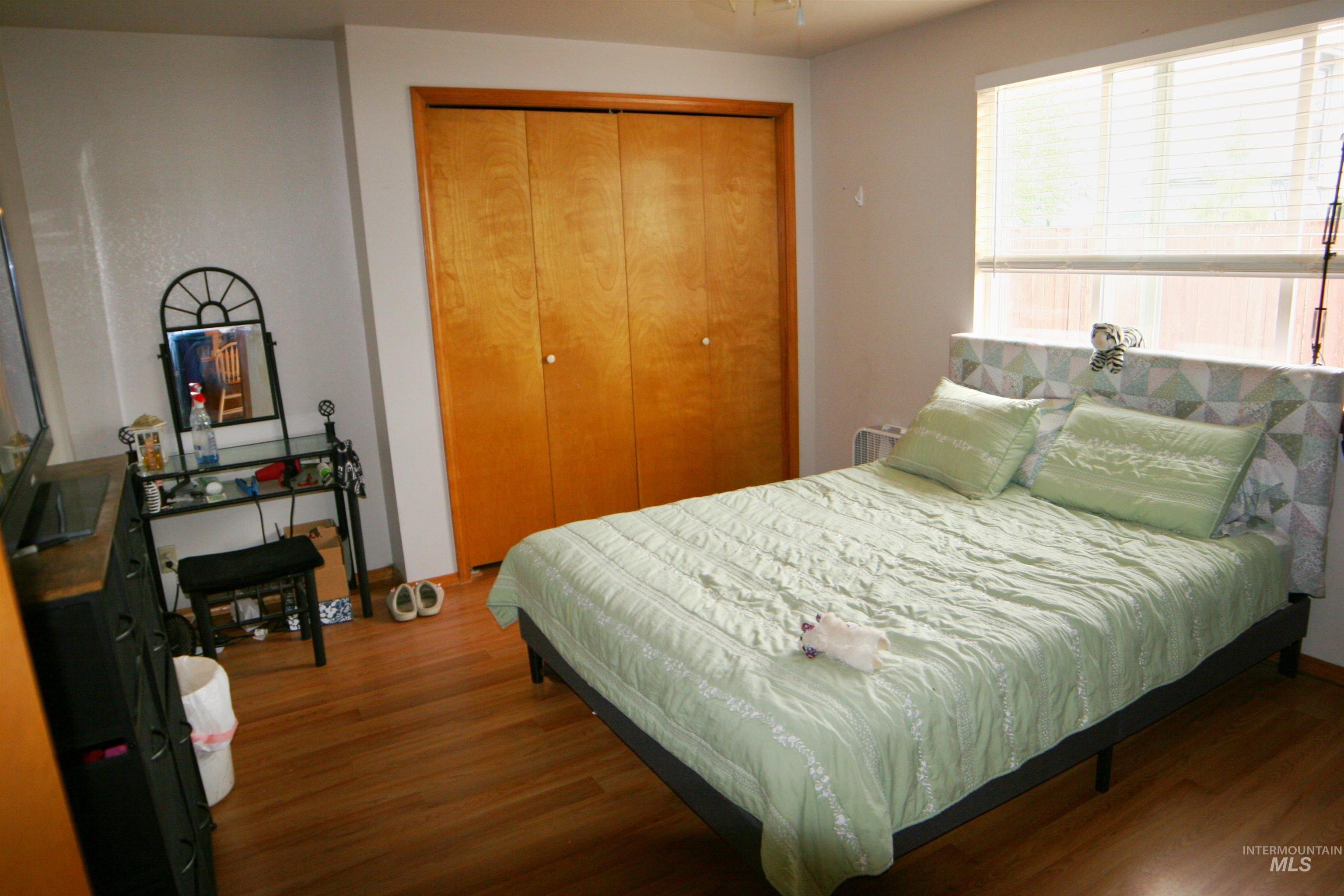 6132 N Brook Pl Property Photo 7