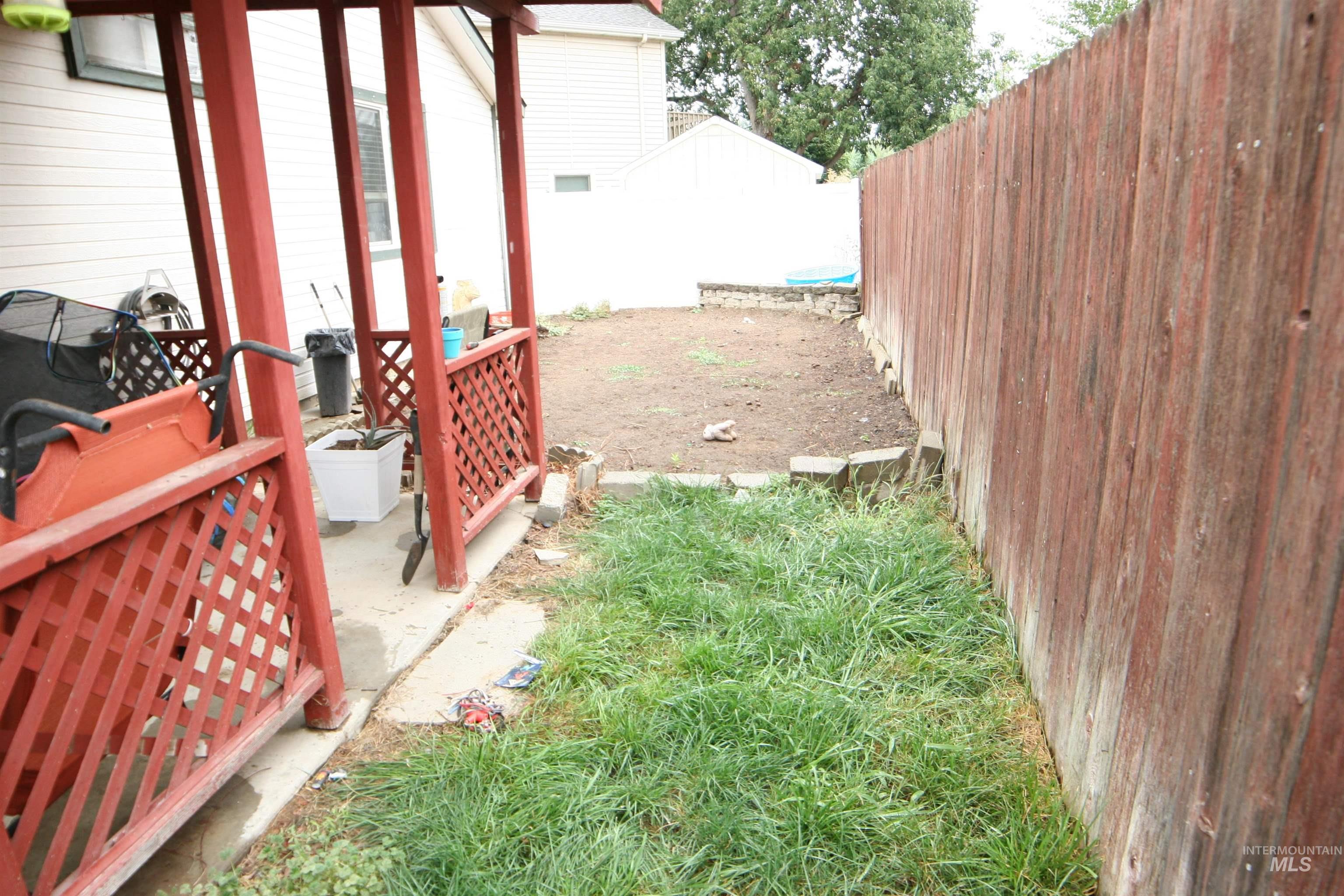 6132 N Brook Pl Property Photo 9