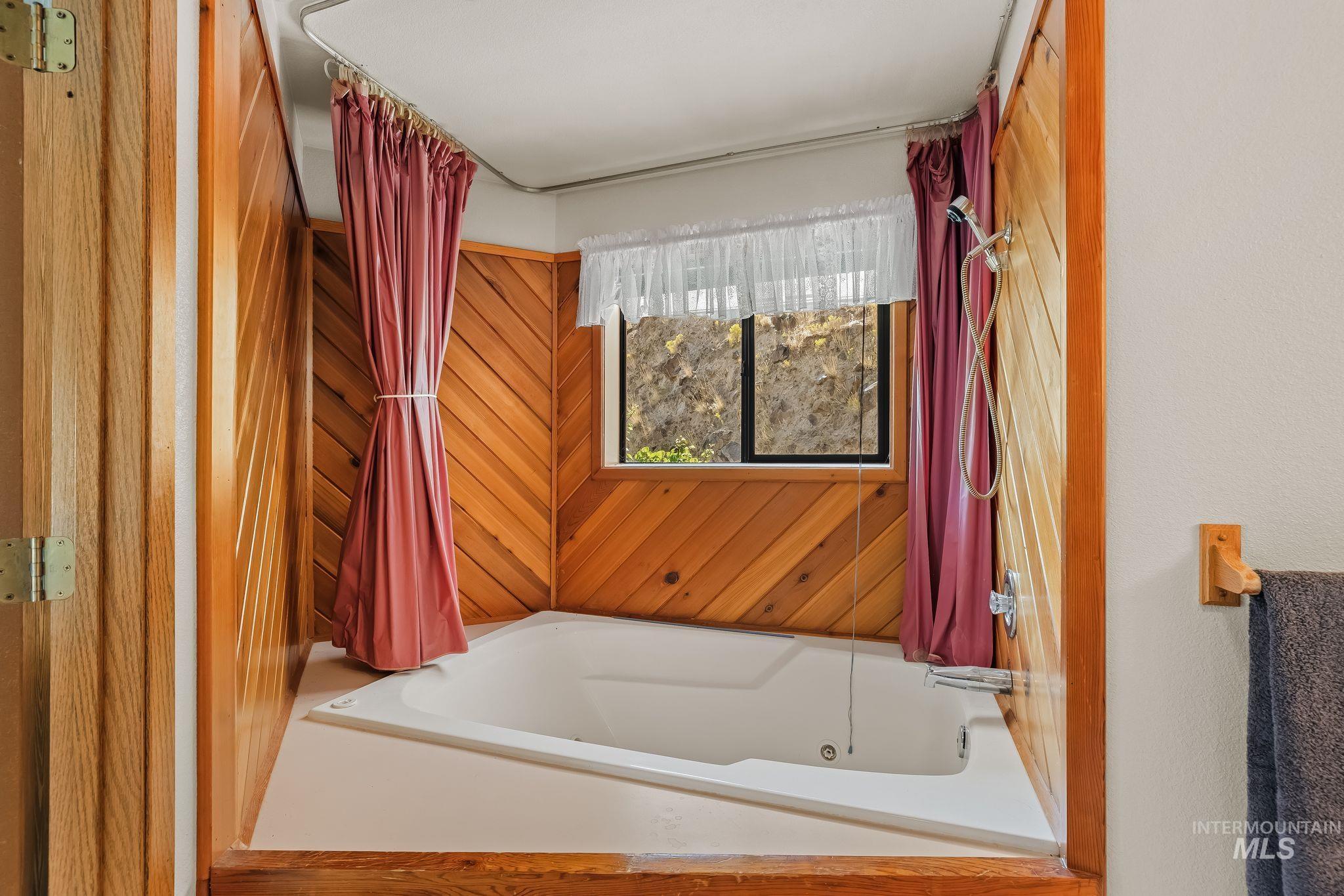 37896 Grande Ronde Property Photo 27