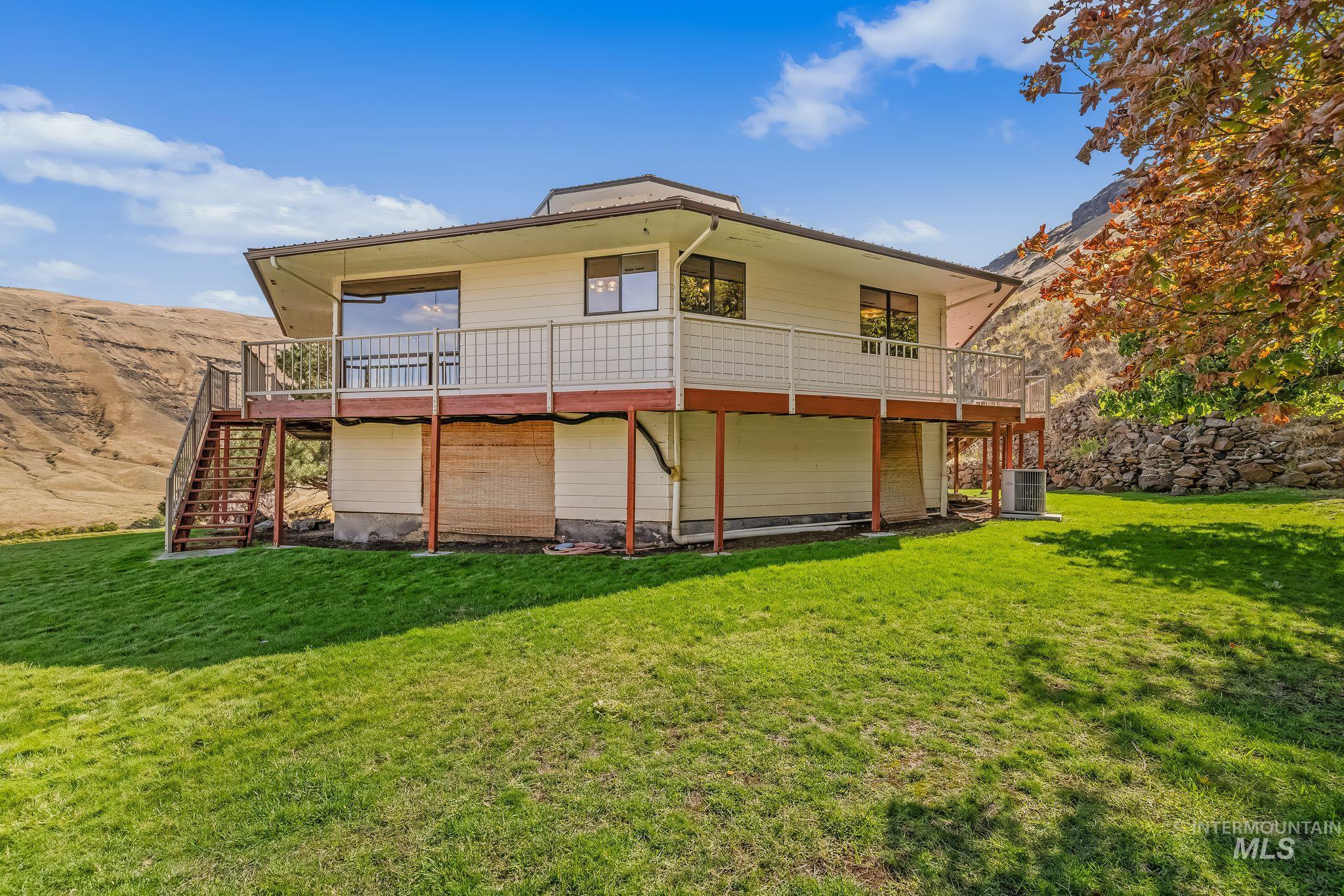 37896 Snake River Rd Property Photo 40