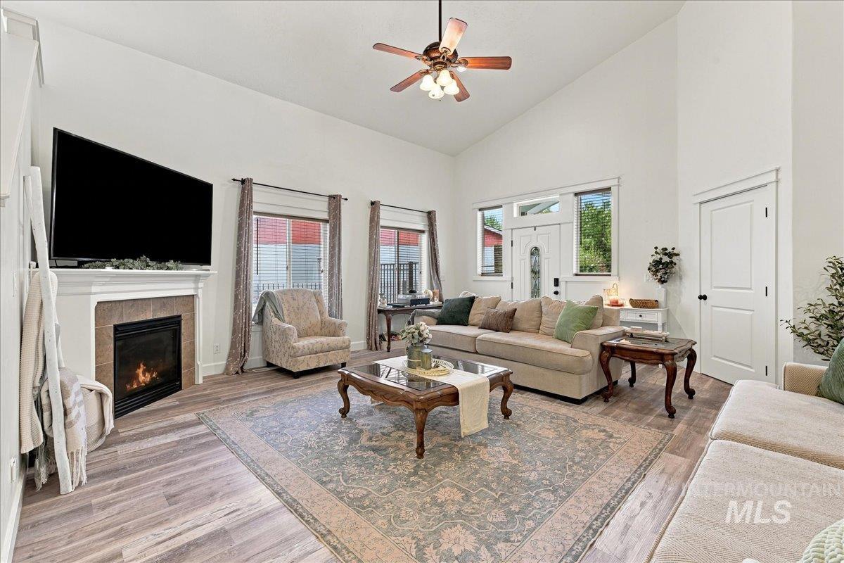 1408 Sandal Creek Property Photo 7