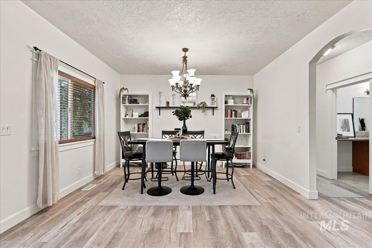 1408 Sandal Creek Property Photo 16