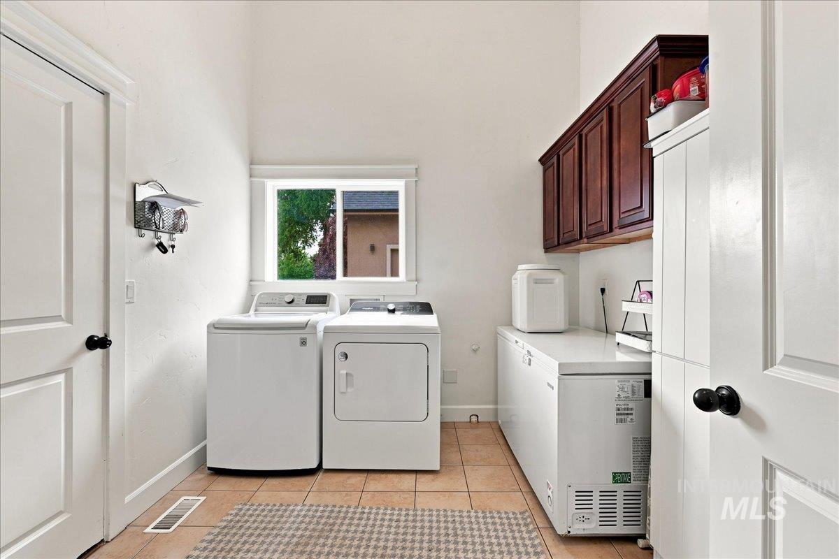 1408 Sandal Creek Property Photo 18