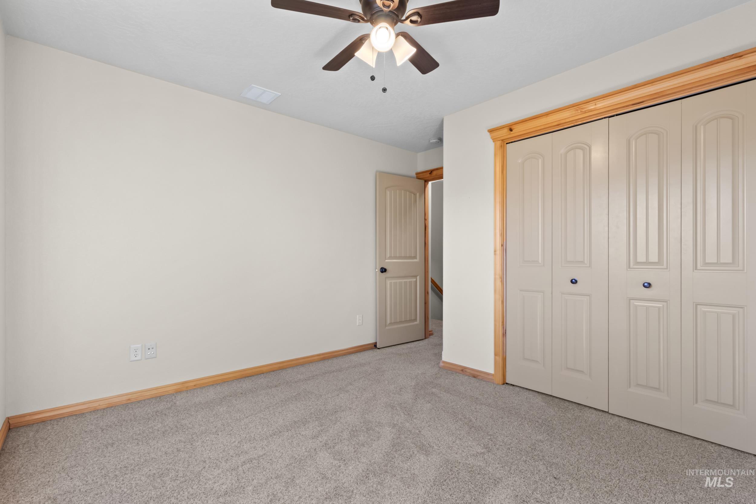 2341 E Meadowgrass St Property Photo 30