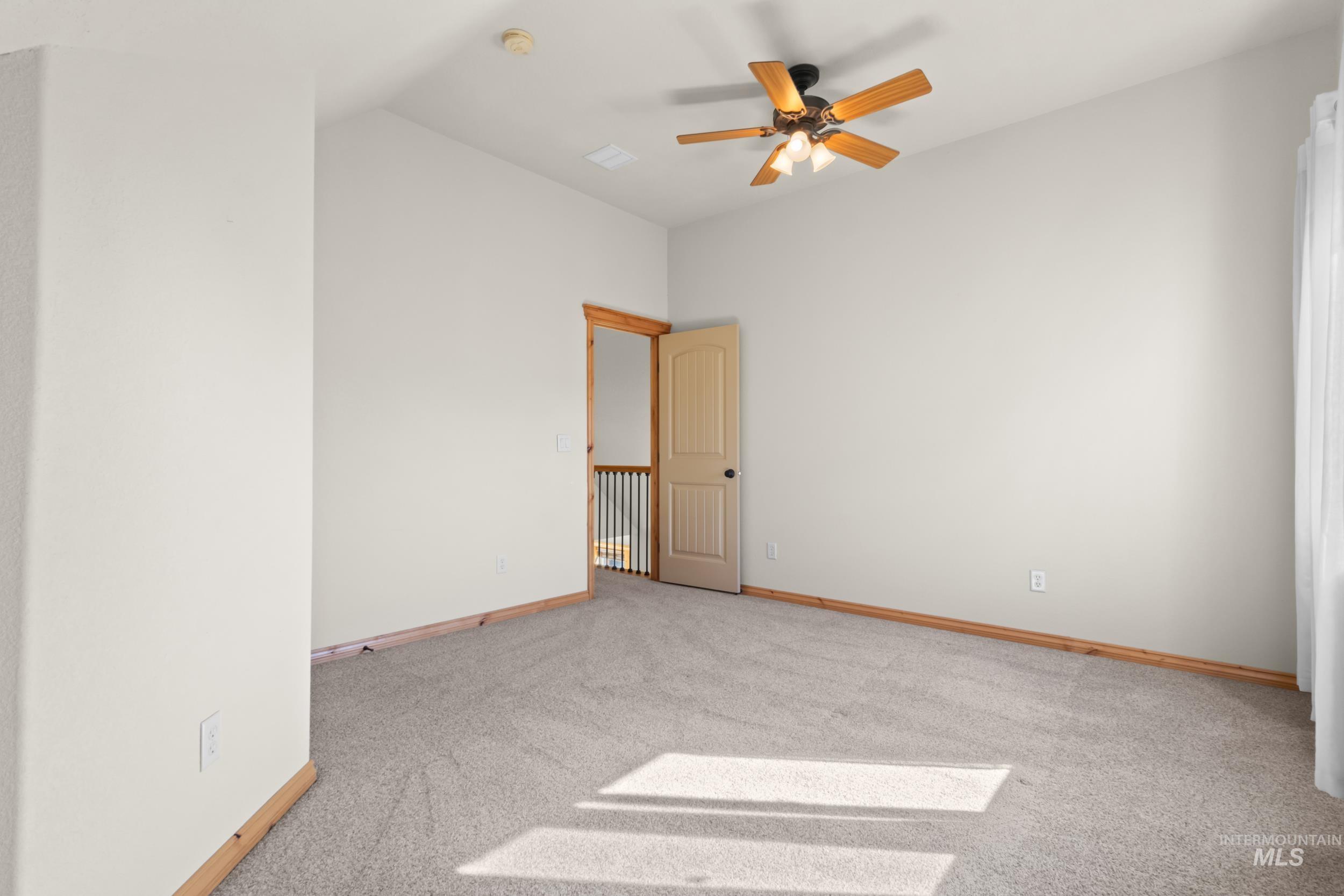 2341 E Meadowgrass St Property Photo 27