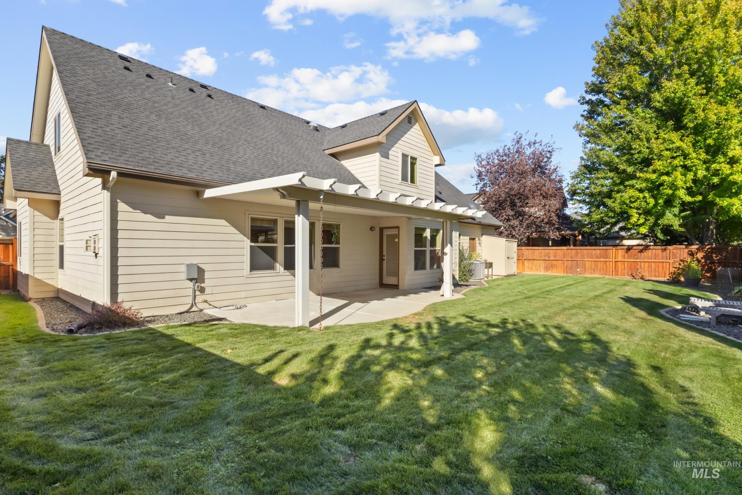 2341 E Meadowgrass St Property Photo 40