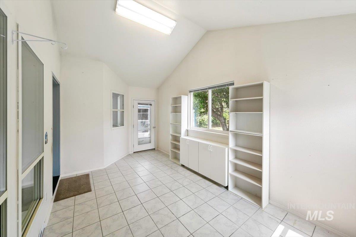 612 S Banner Street Property Photo 20