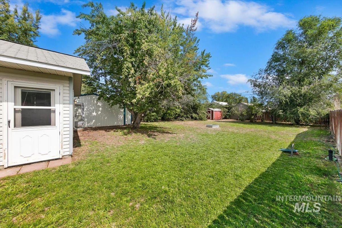 612 S Banner Street Property Photo 39