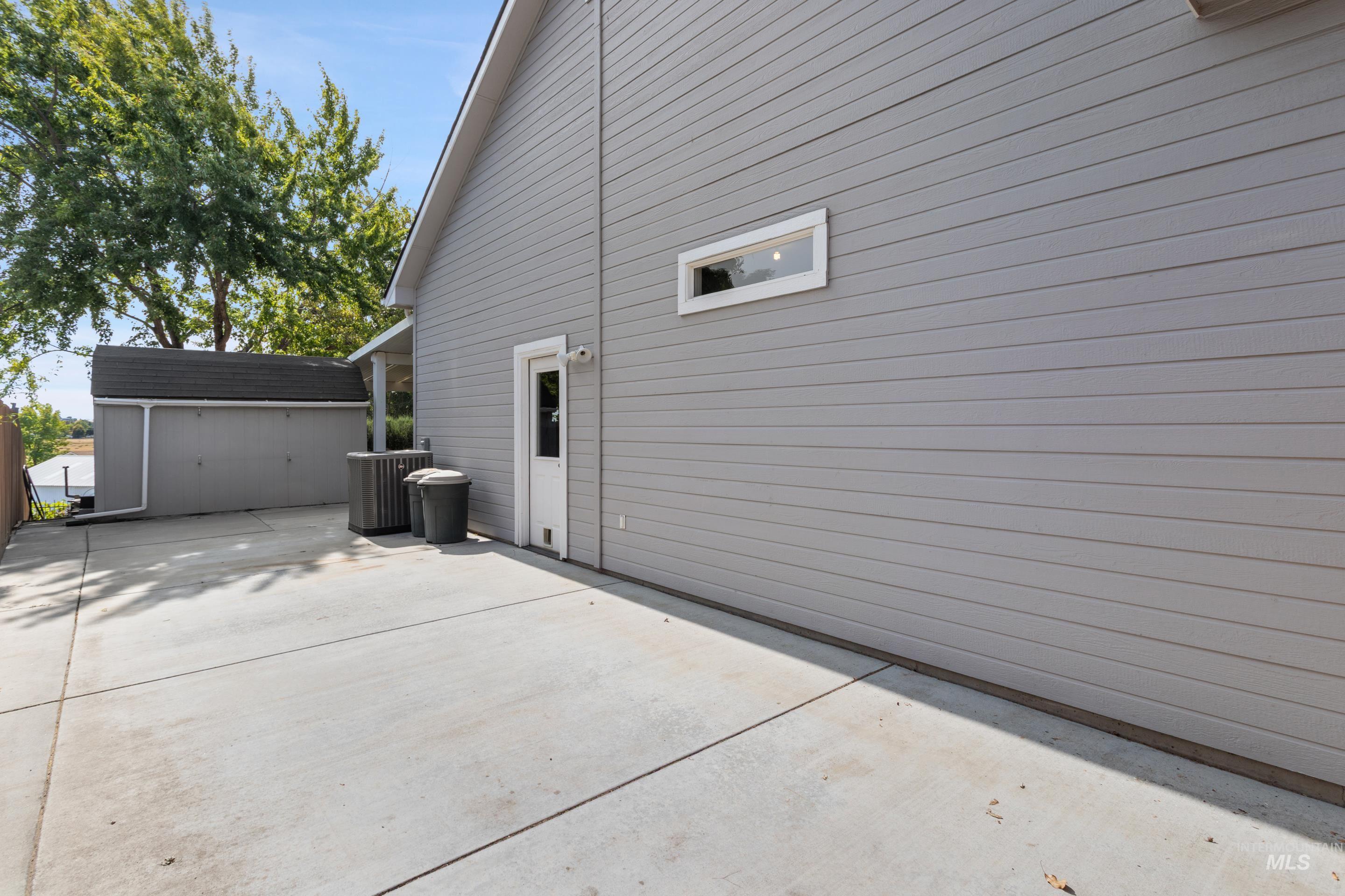 3047 S Tagish Way Property Photo 5