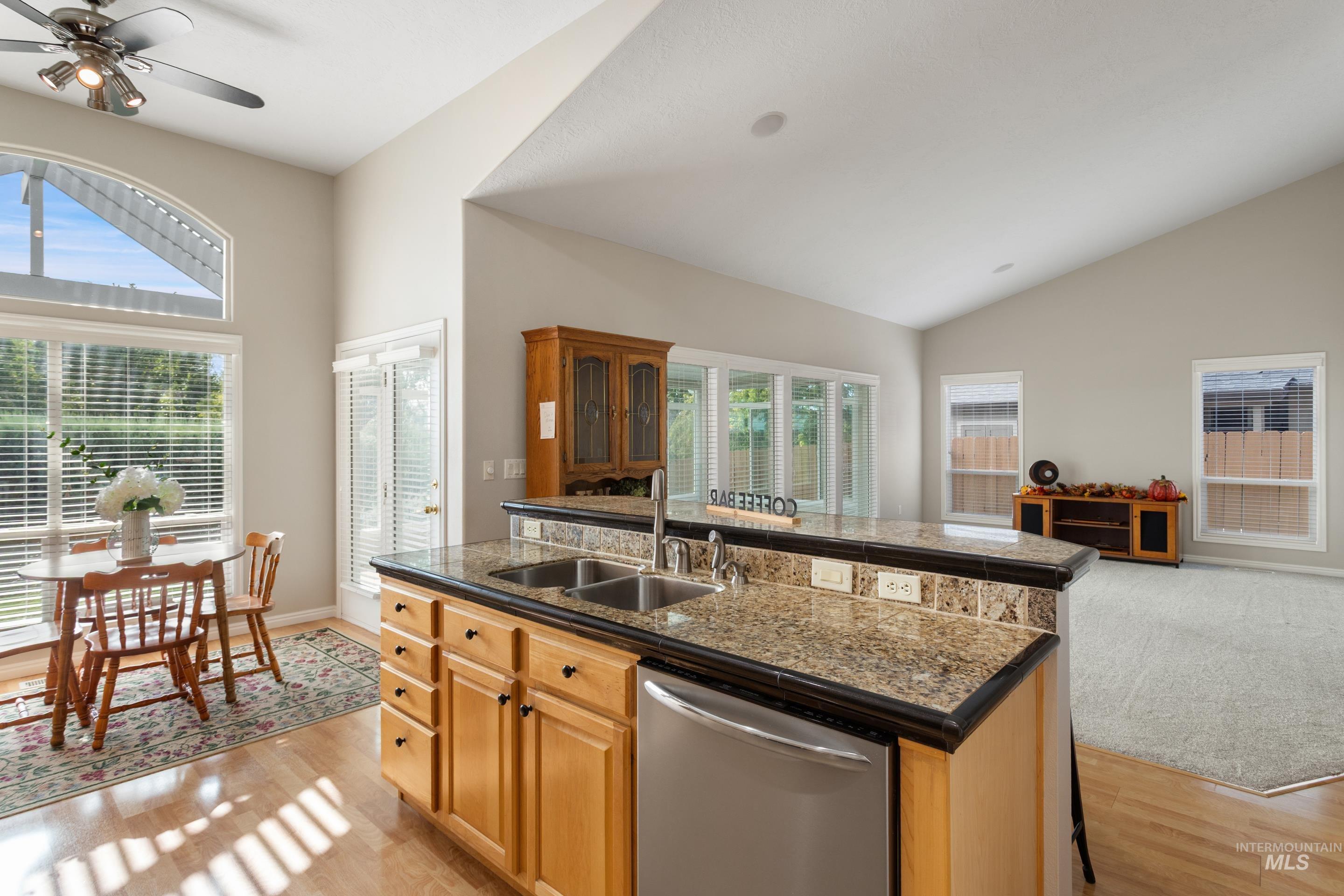 3047 S Tagish Way Property Photo 19
