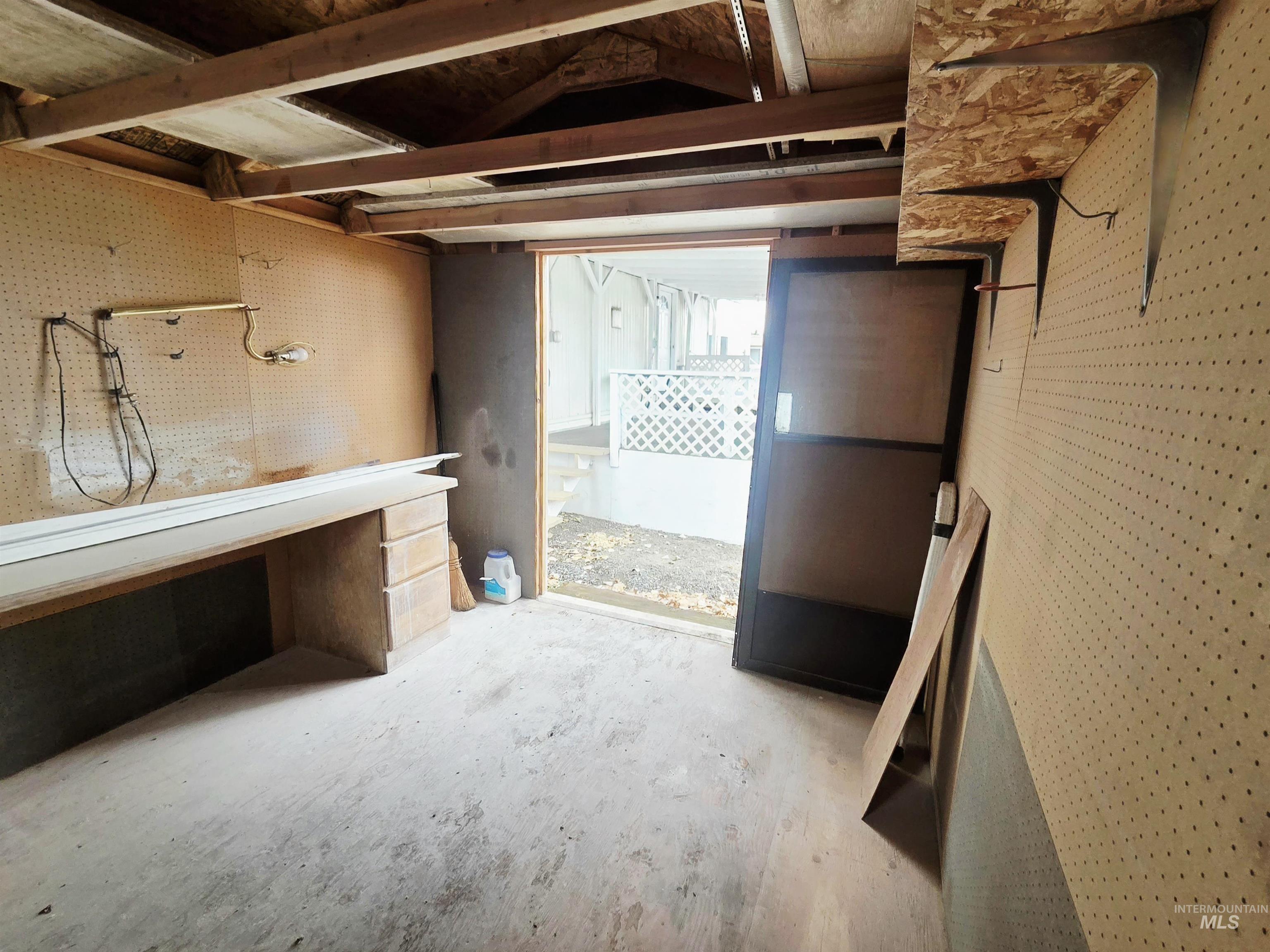 937 N State Street Property Photo 9
