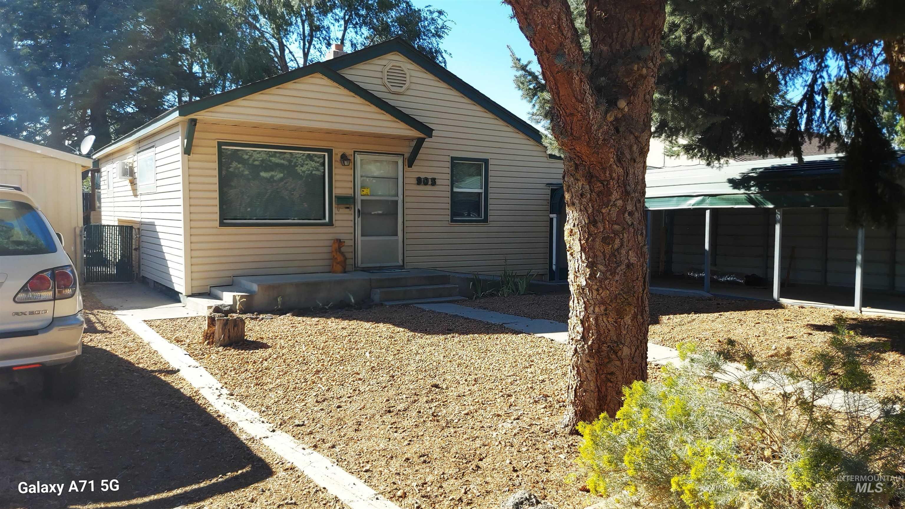 905 Utah St Property Photo 1