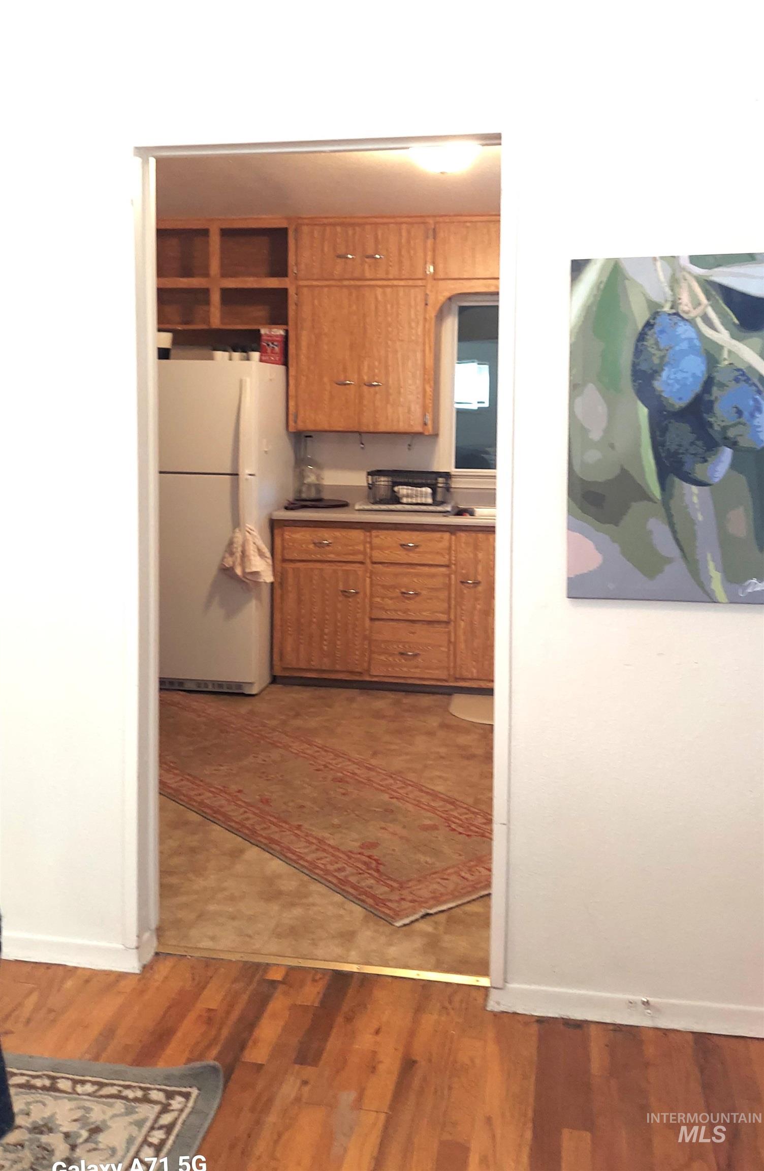 905 Utah St Property Photo 12