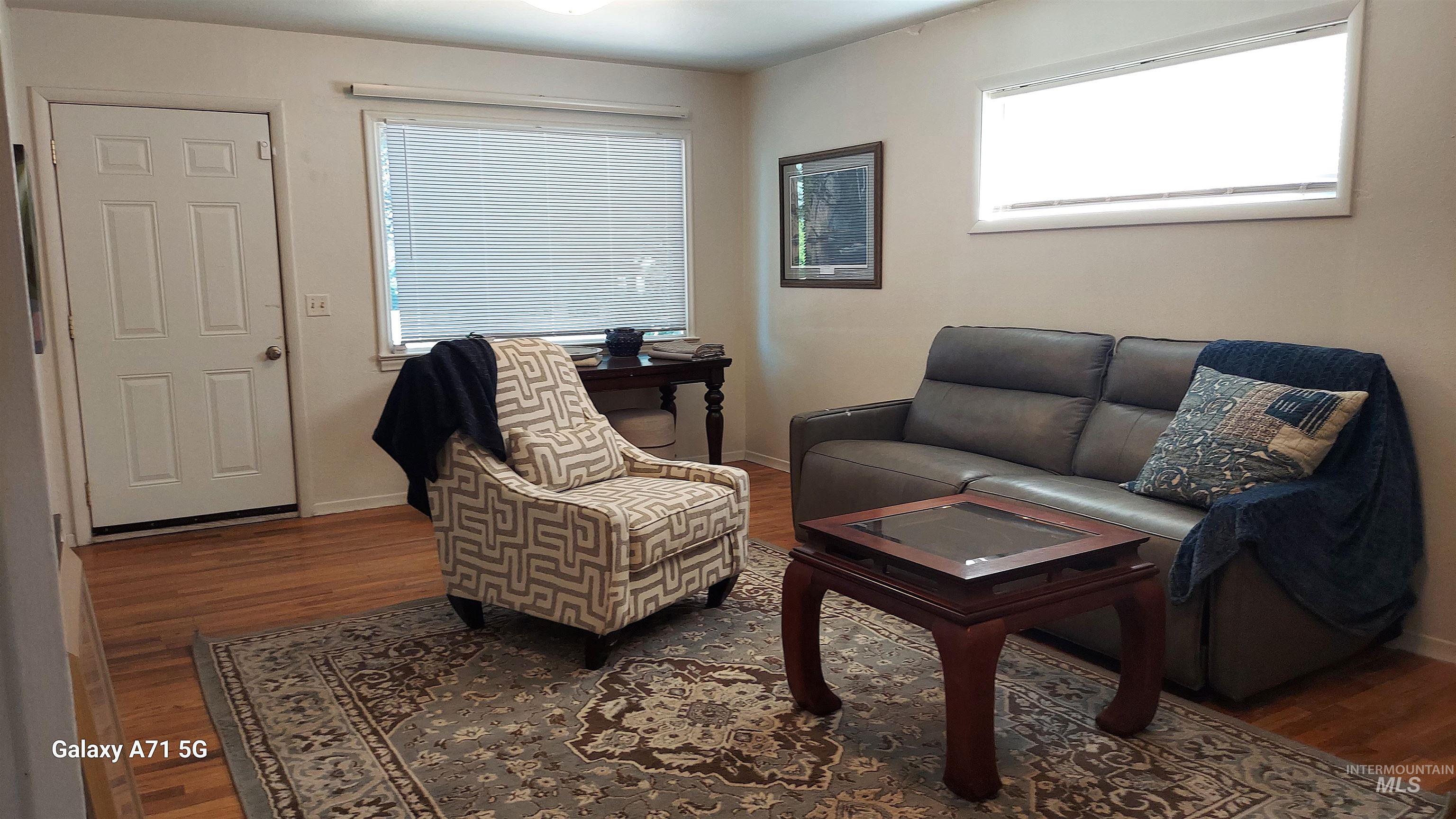 905 Utah St Property Photo 26