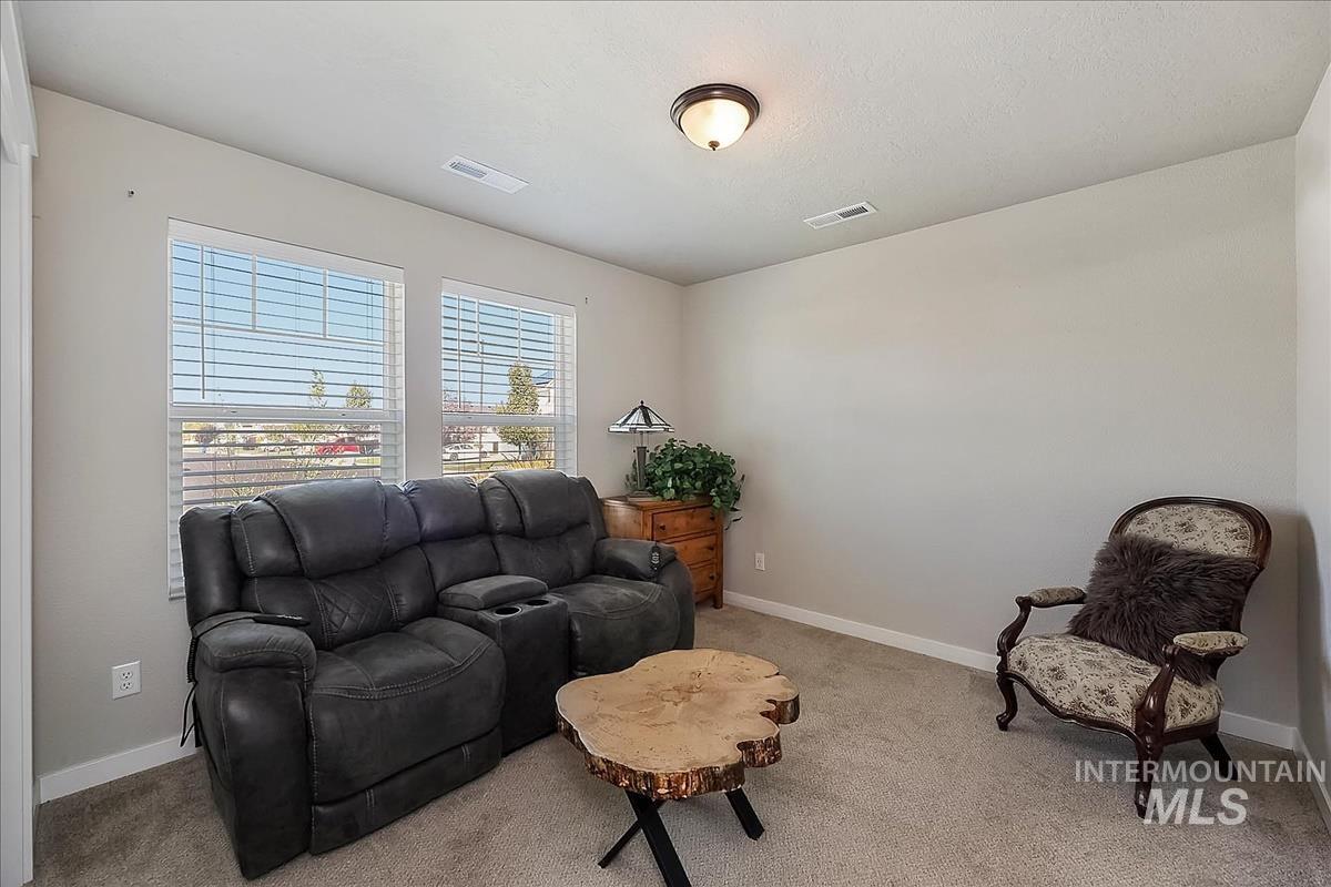 16798 Loggia Ave Property Photo 7