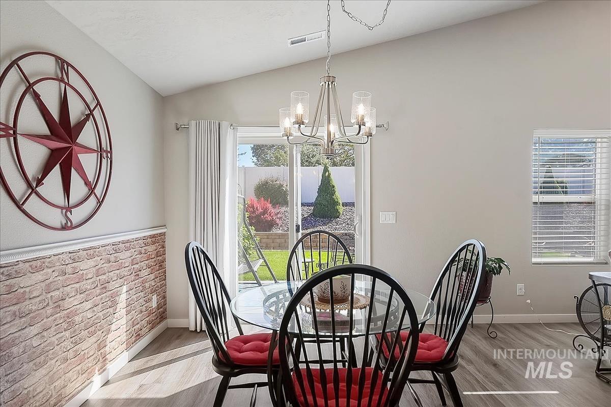 16798 Loggia Ave Property Photo 17