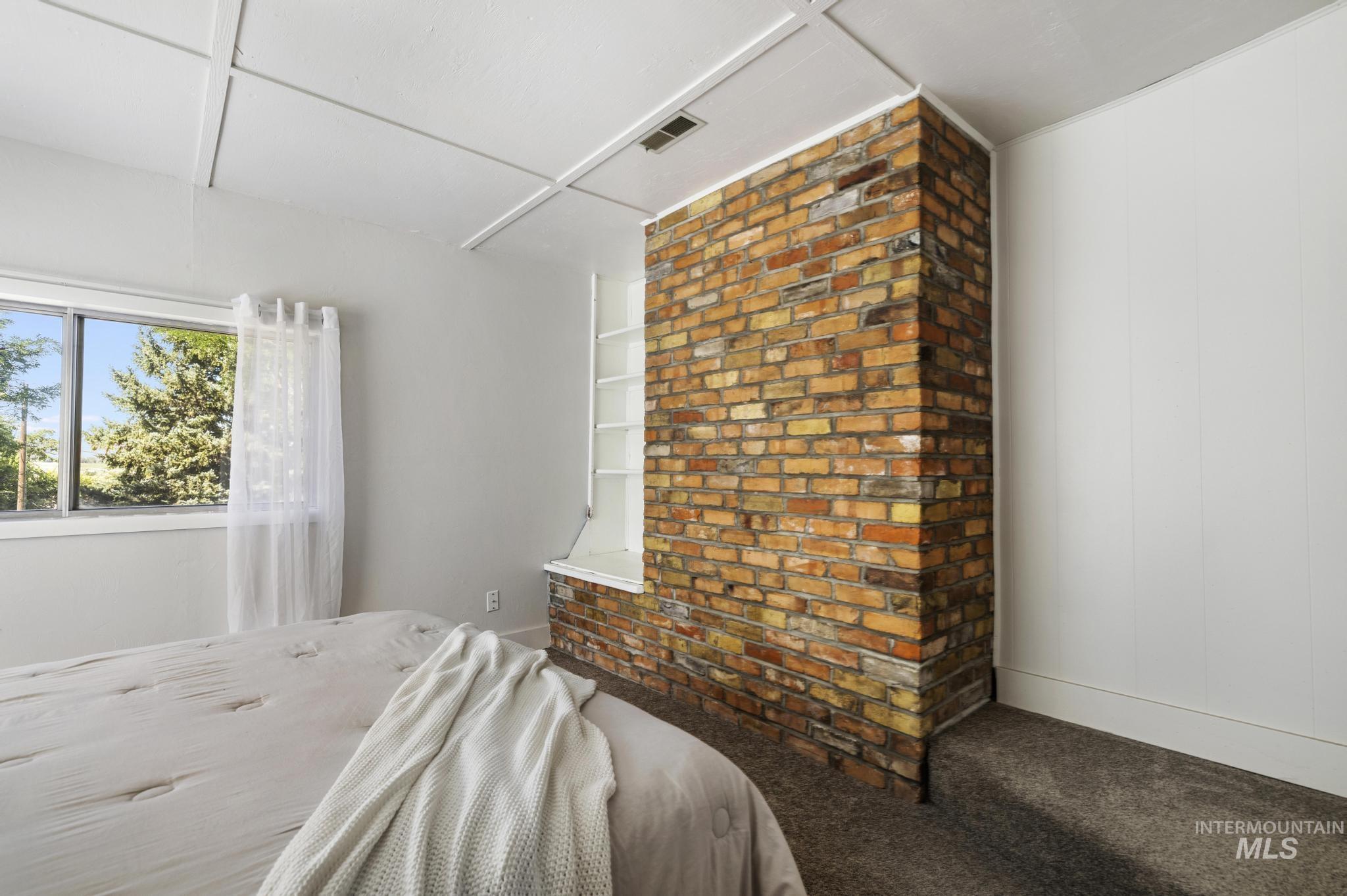 2672 S 1050 E Property Photo 15