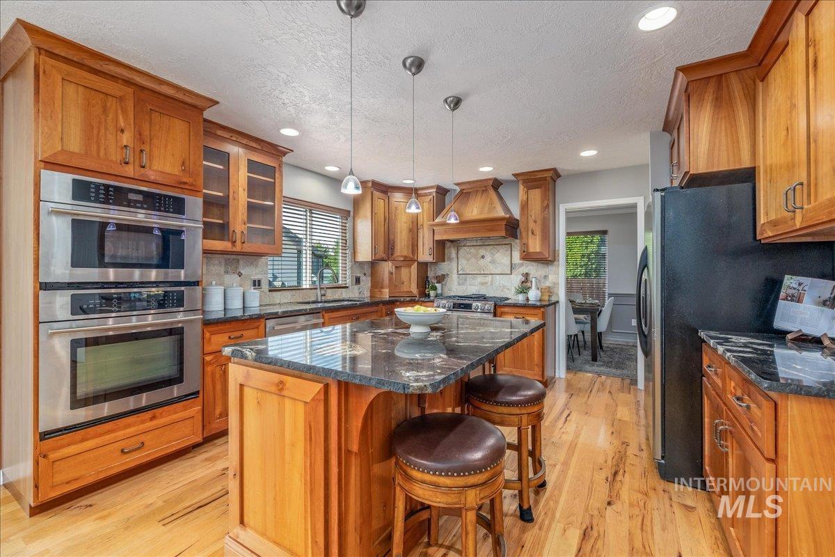 9959 W Quailstone Ct. Property Photo 11