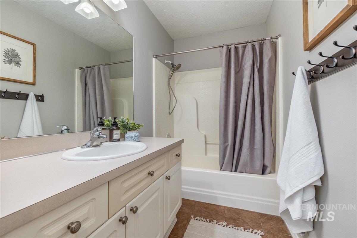 9959 W Quailstone Ct. Property Photo 37