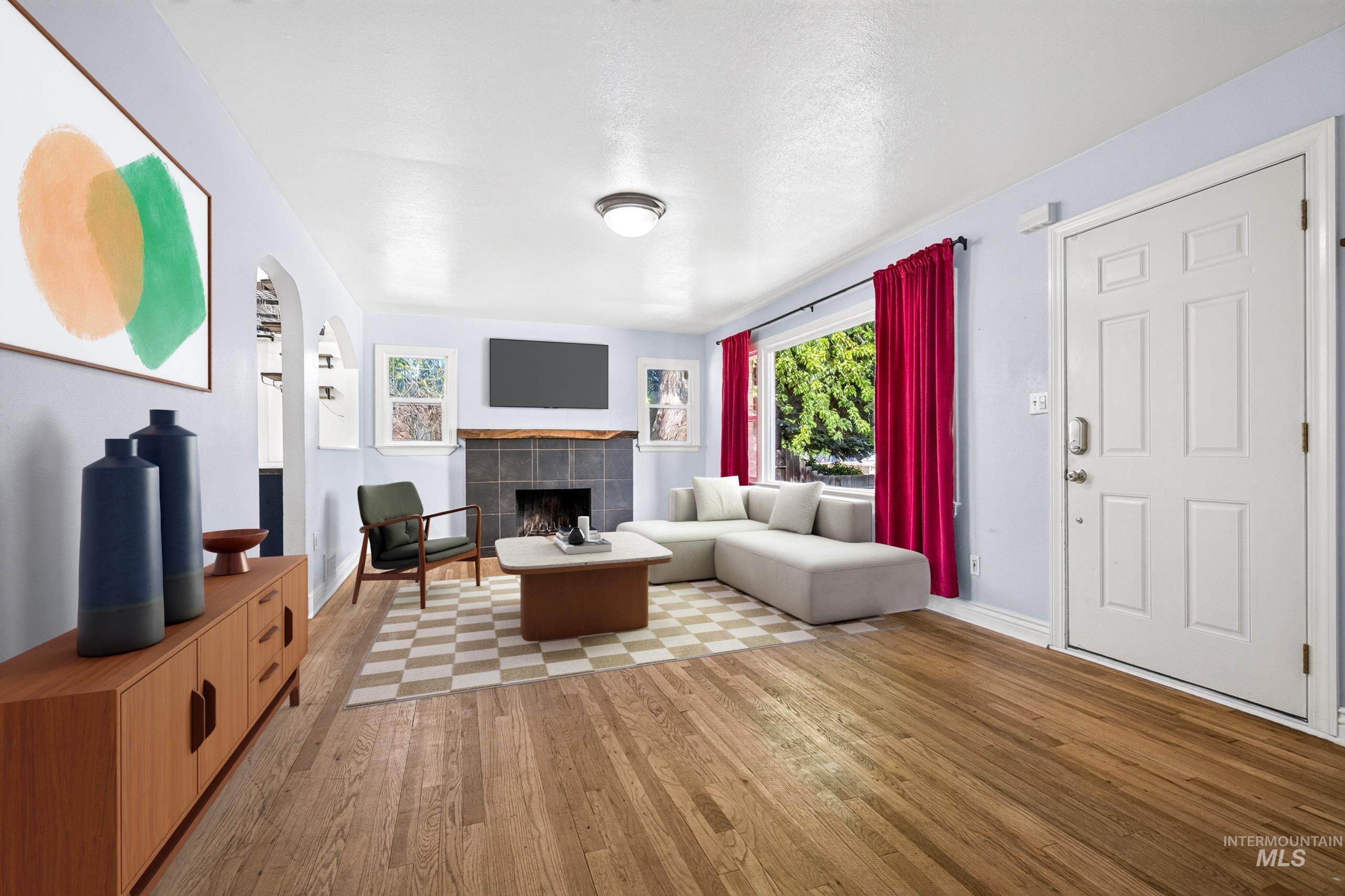 1403 S Columbus St Property Photo 6