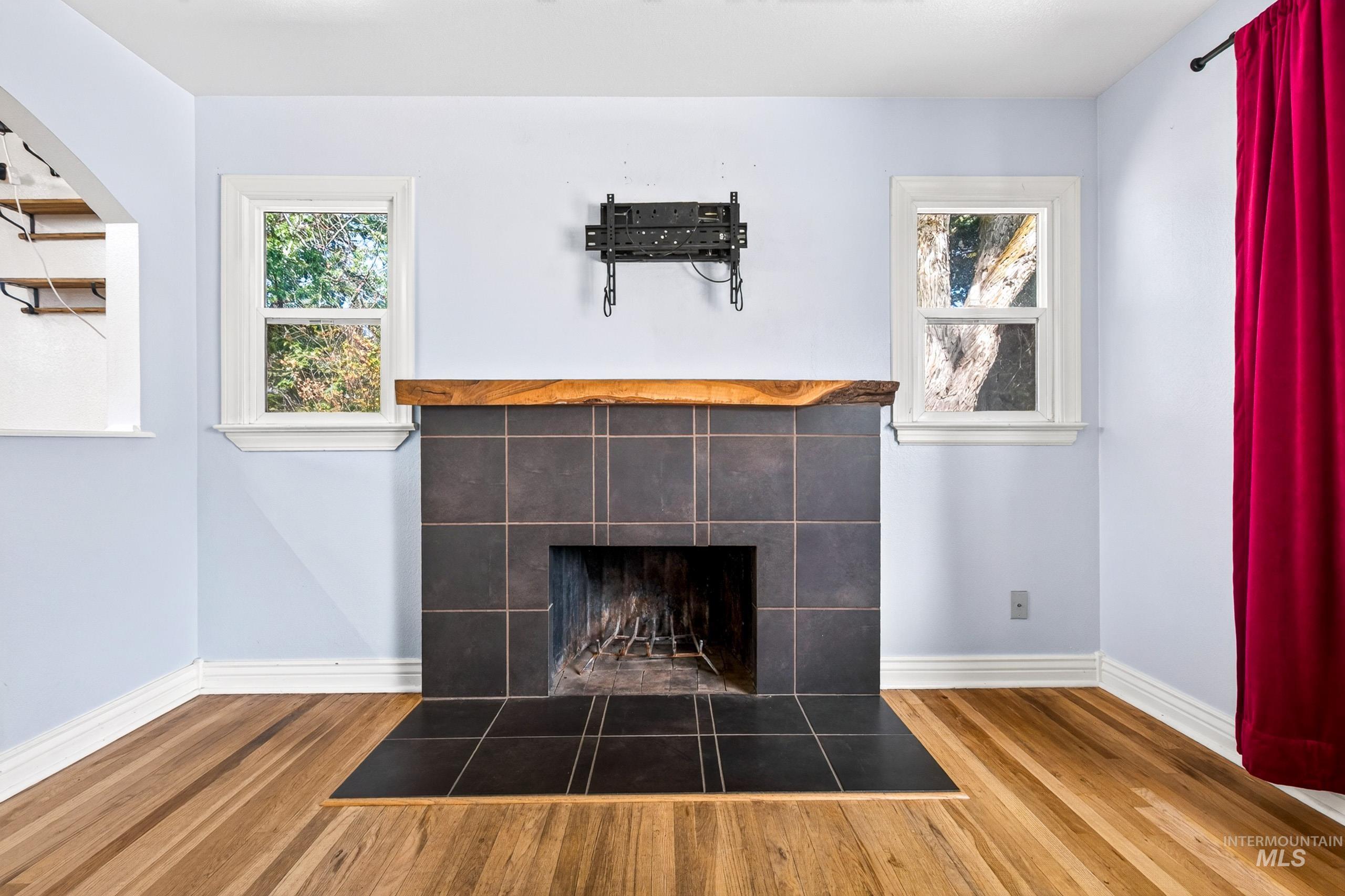 1403 S Columbus St Property Photo 8