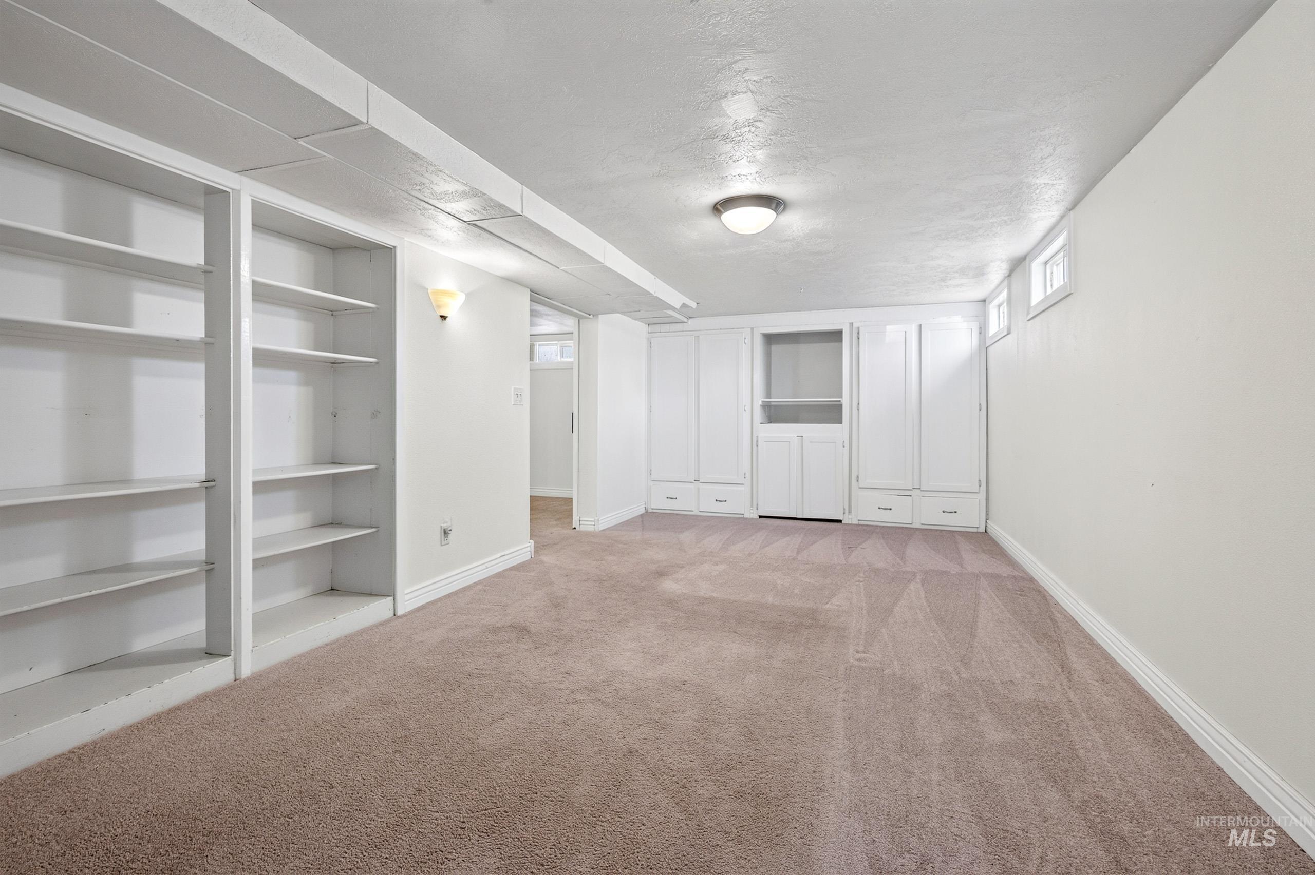 1403 S Columbus St Property Photo 24