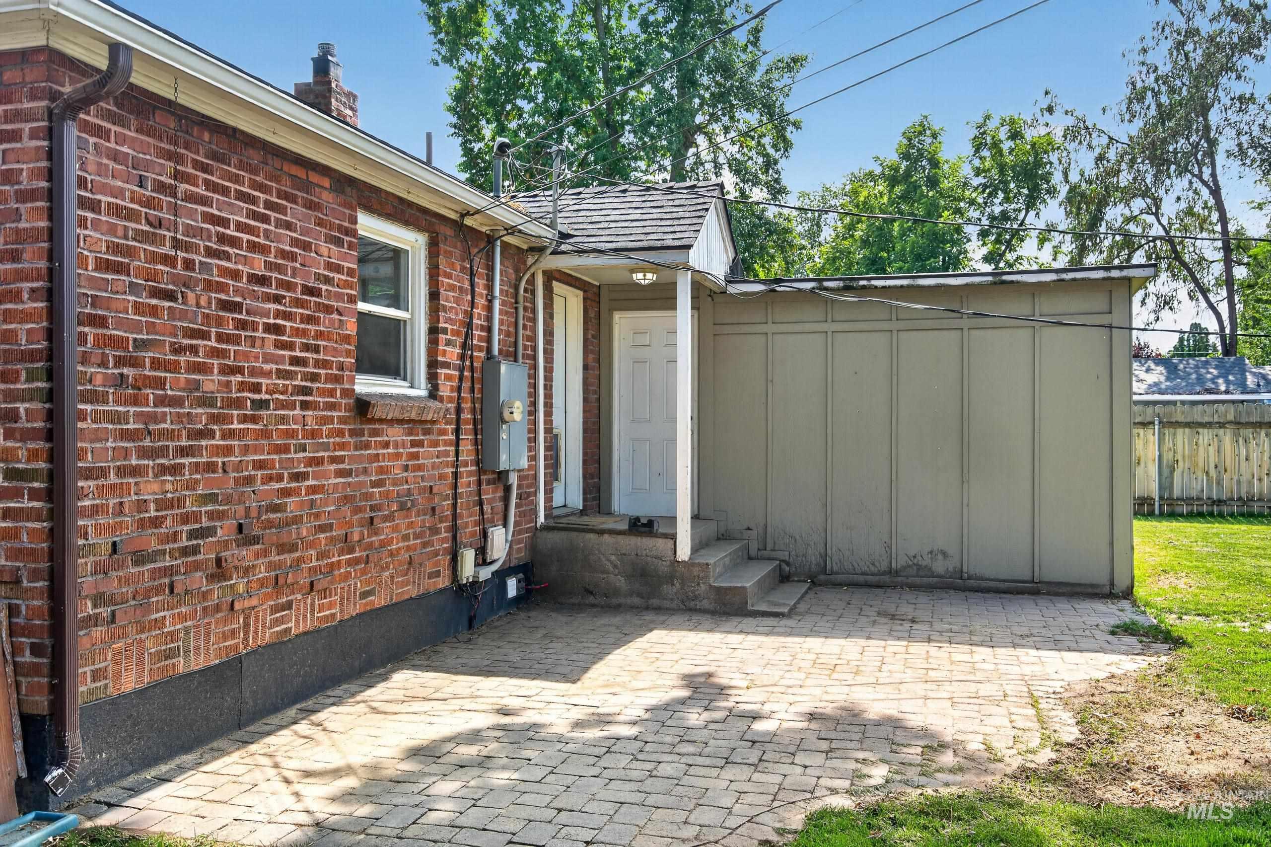 1403 S Columbus St Property Photo 34