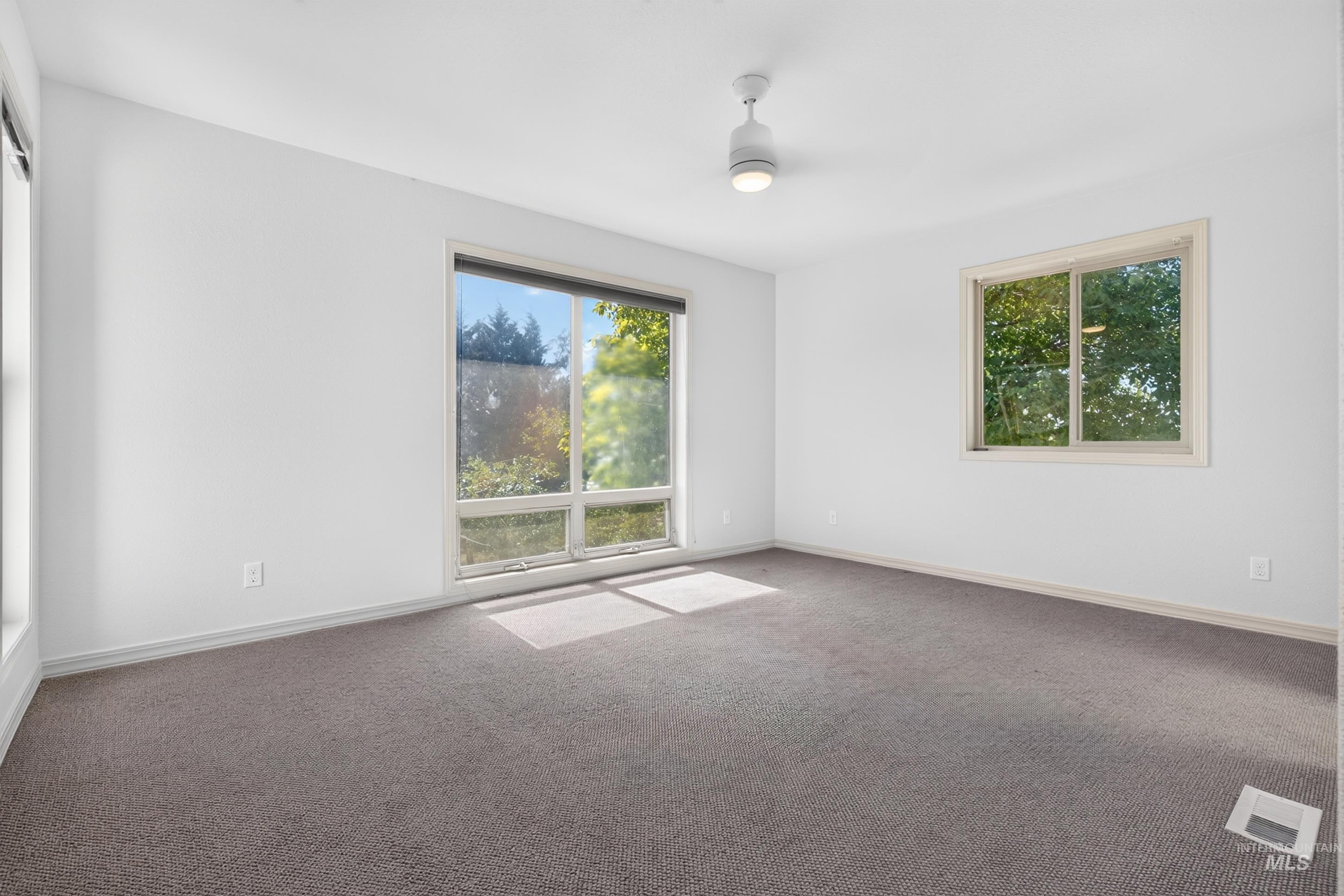 9590 Foothill Rd Property Photo 17