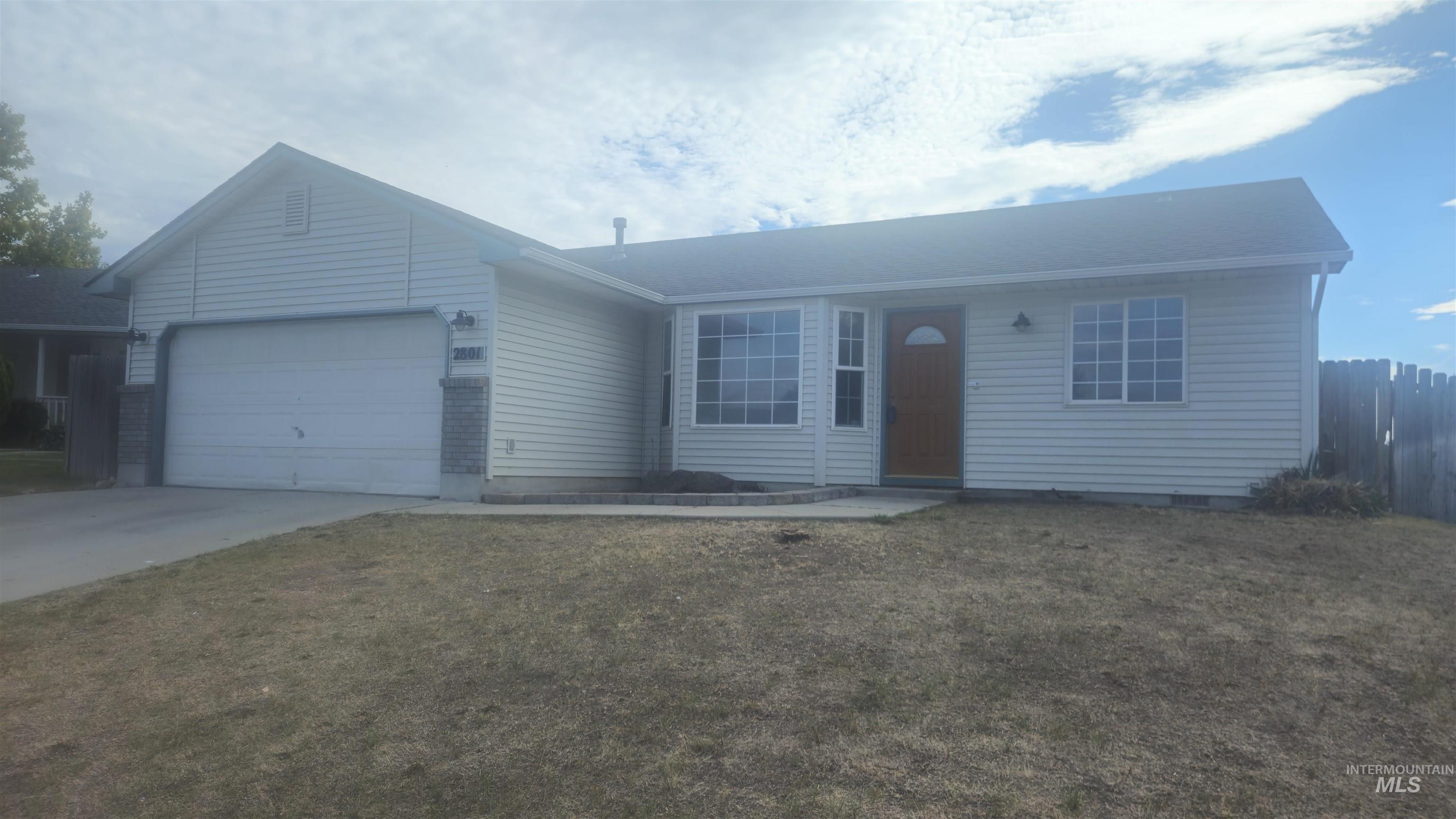 2801 Swan Ave Property Photo 1