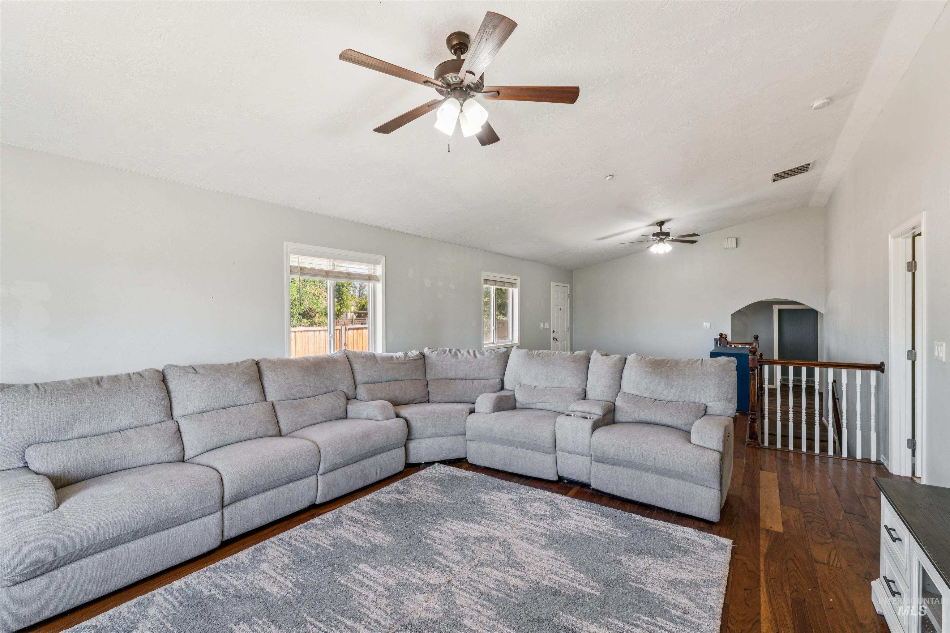4365 W Lake Hazel Road Property Photo 5