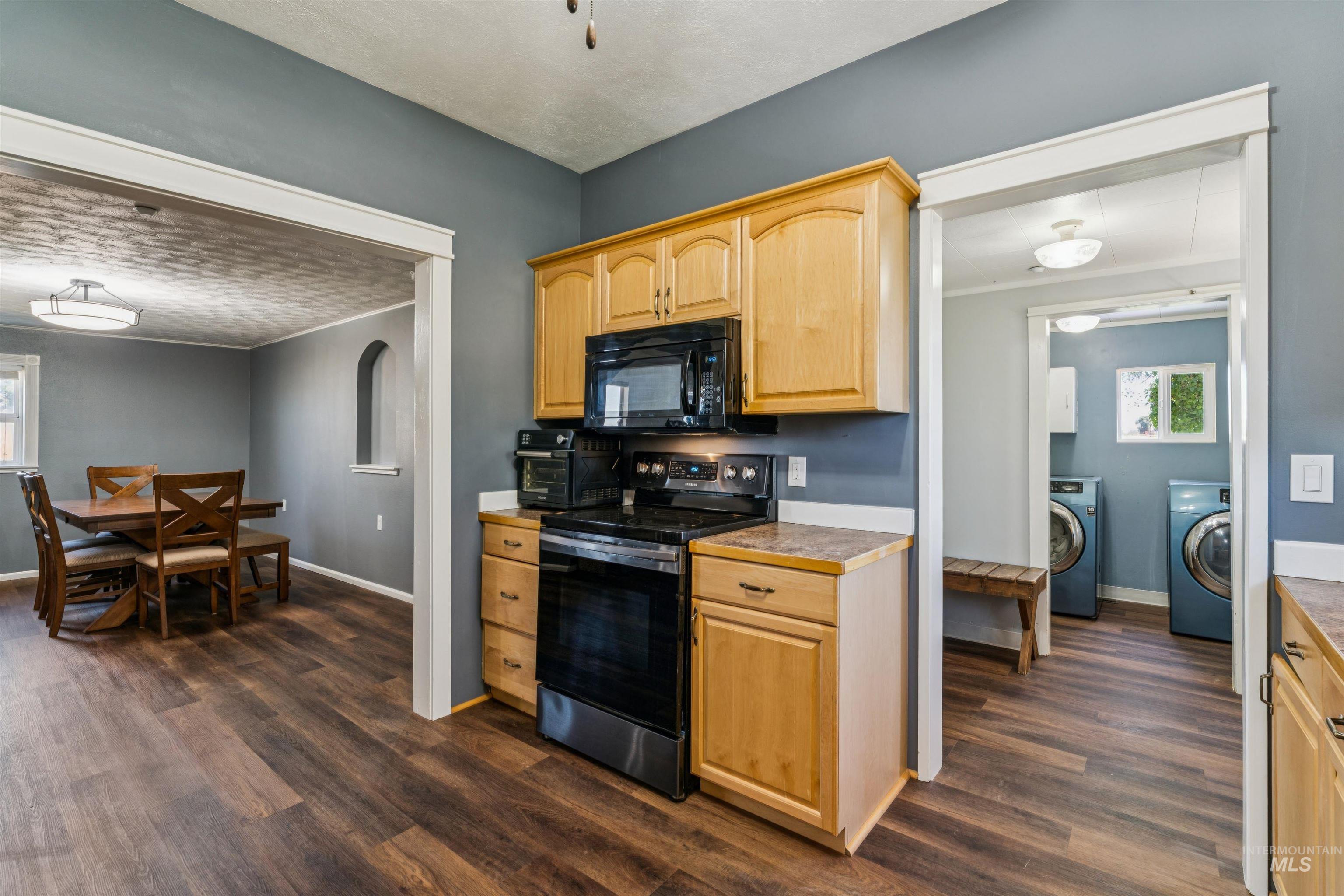 4365 W Lake Hazel Road Property Photo 12