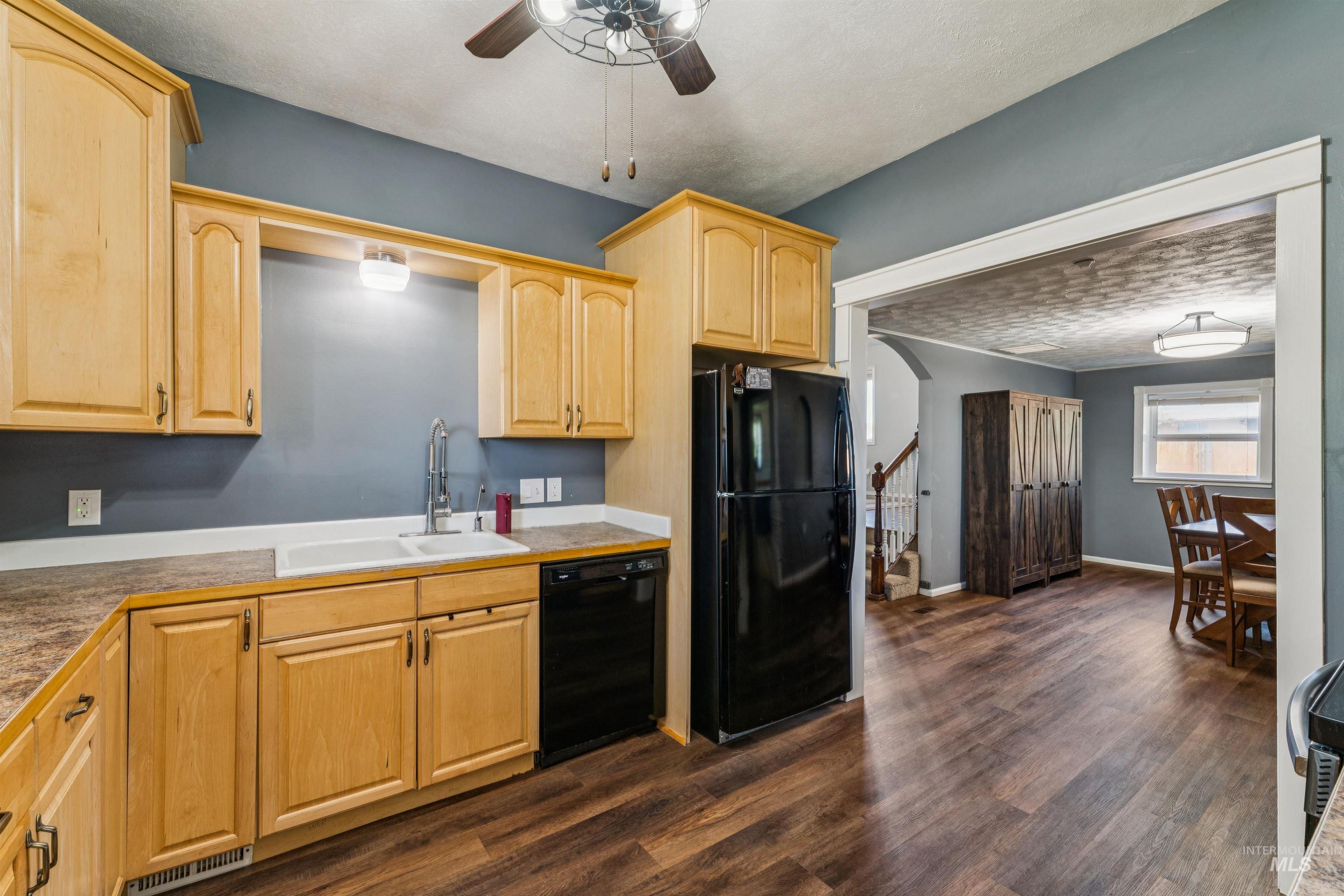 4365 W Lake Hazel Road Property Photo 14