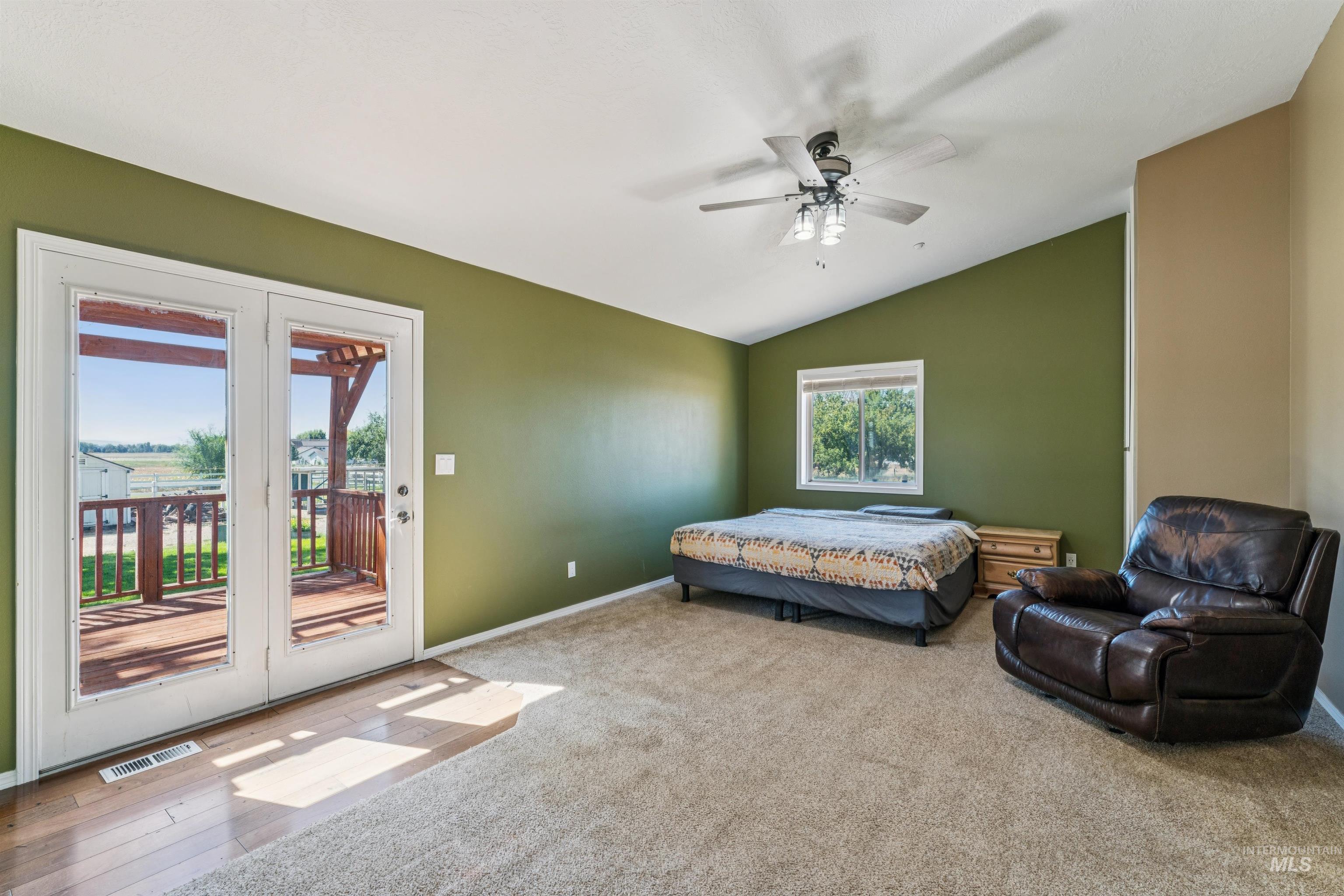 4365 W Lake Hazel Road Property Photo 16