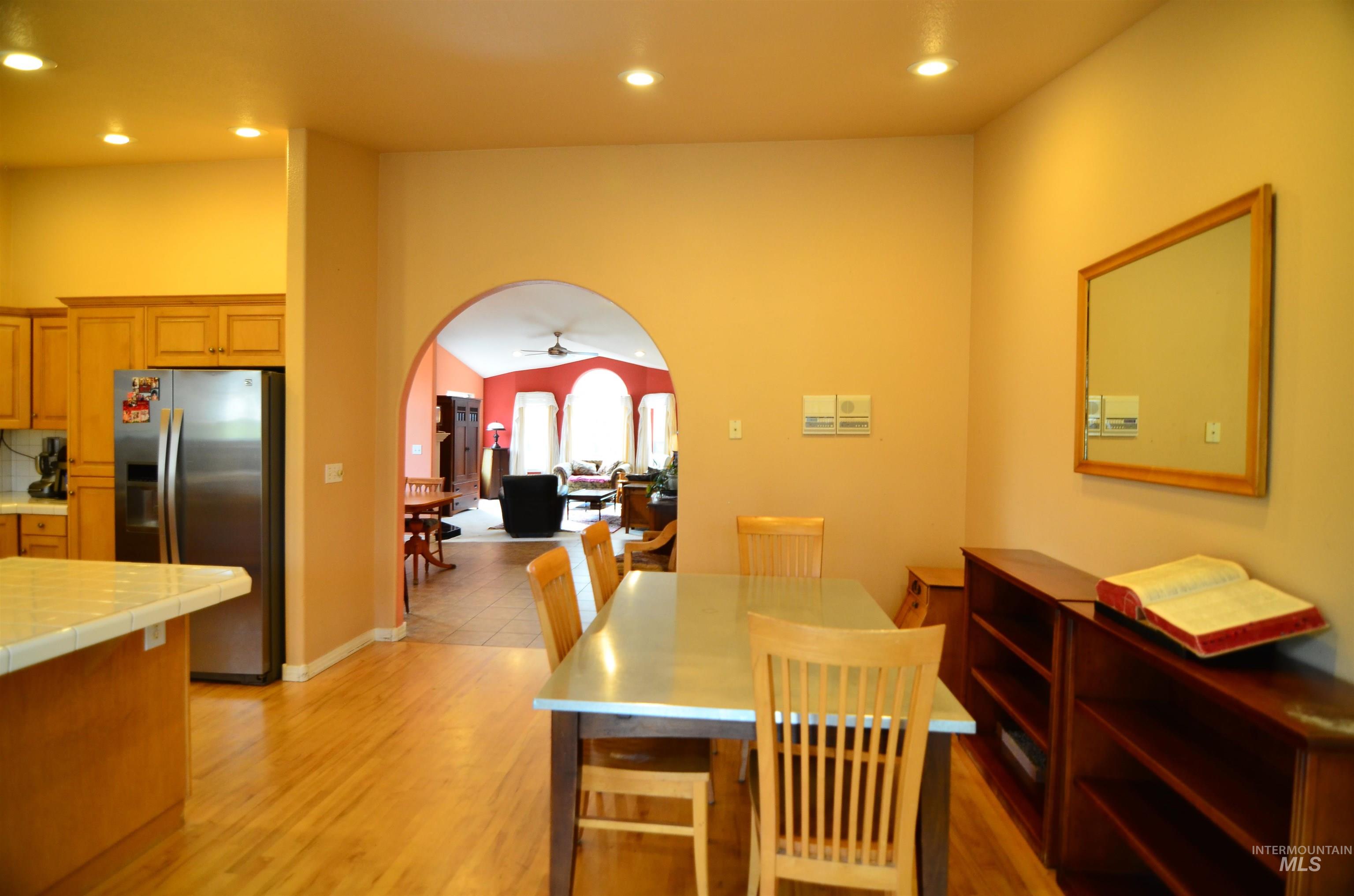 690 S Granite Way Property Photo 10