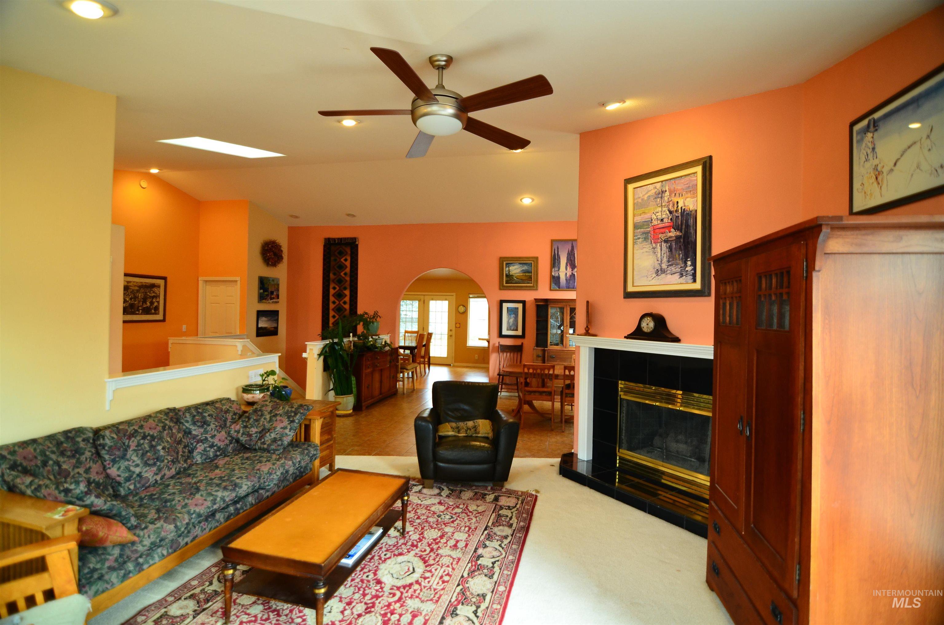 690 S Granite Way Property Photo 25