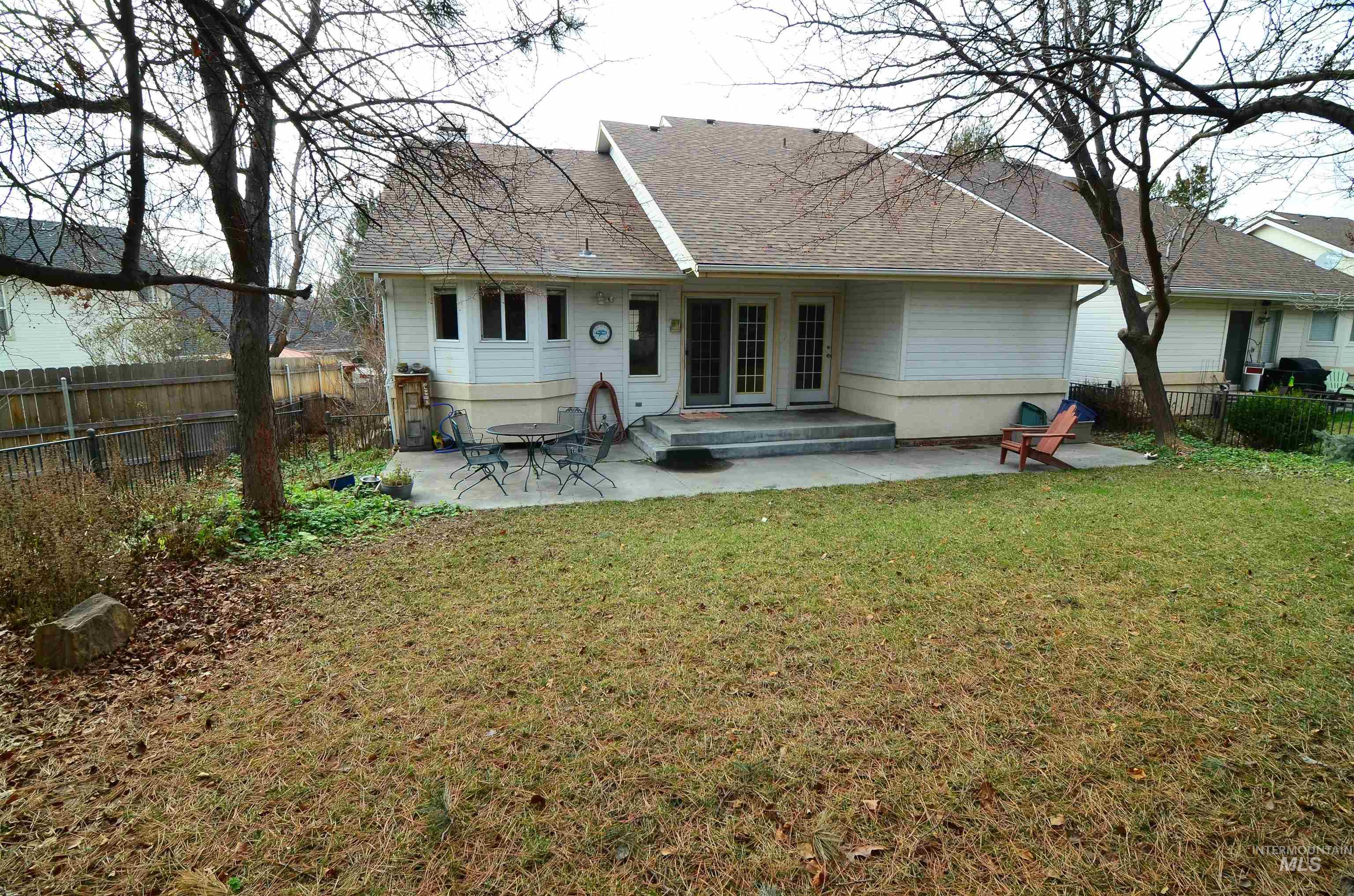 690 S Granite Way Property Photo 30