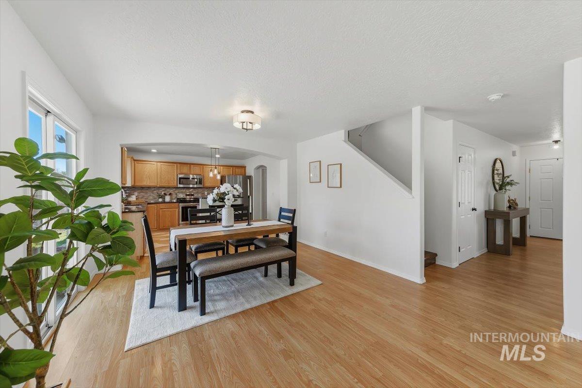 4684 Blue Creek Ct Property Photo 12