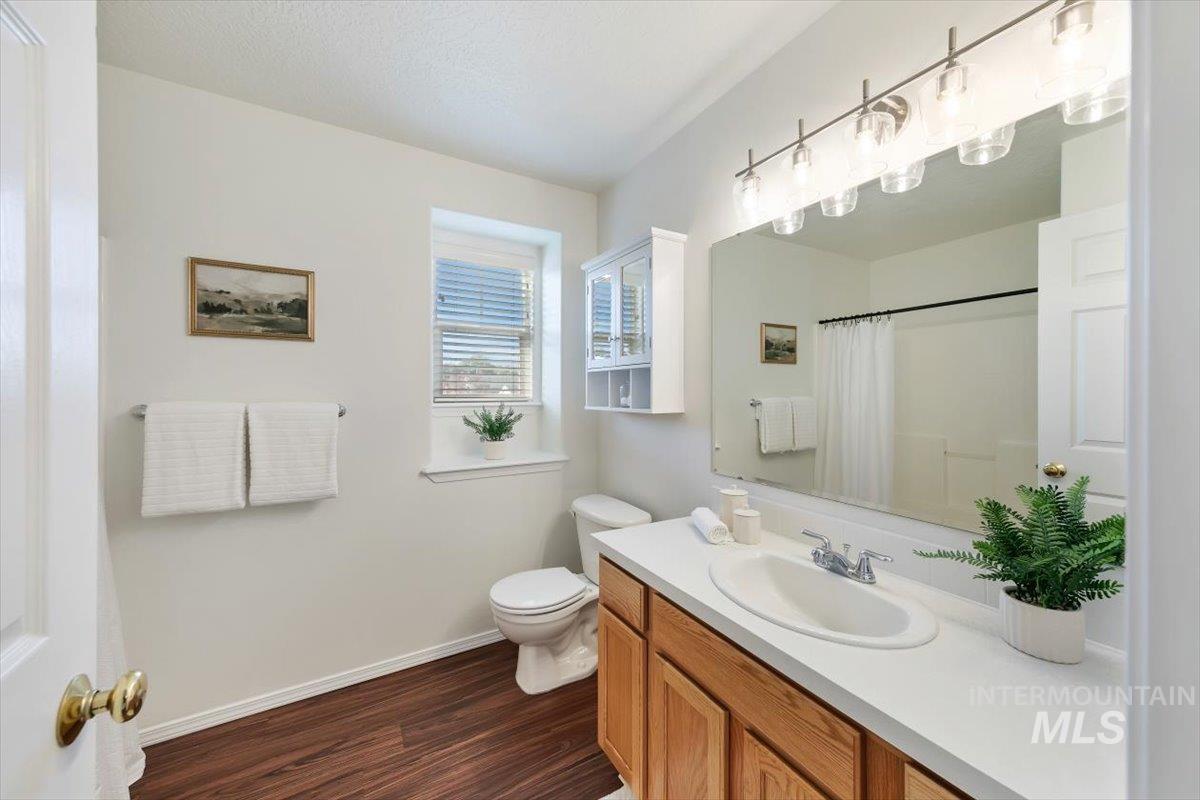 4684 Blue Creek Ct Property Photo 30