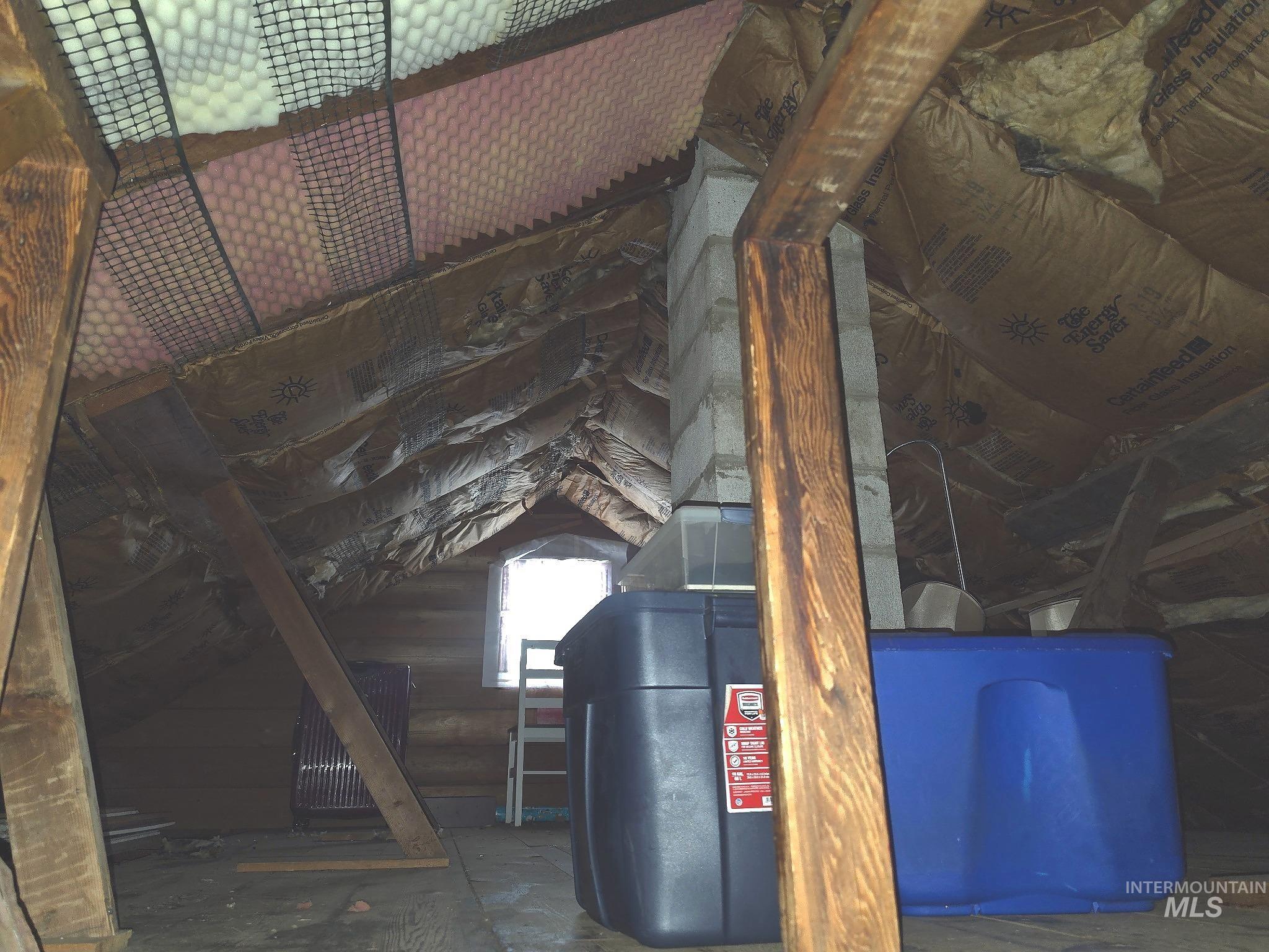 102 N 2nd St Property Photo 18