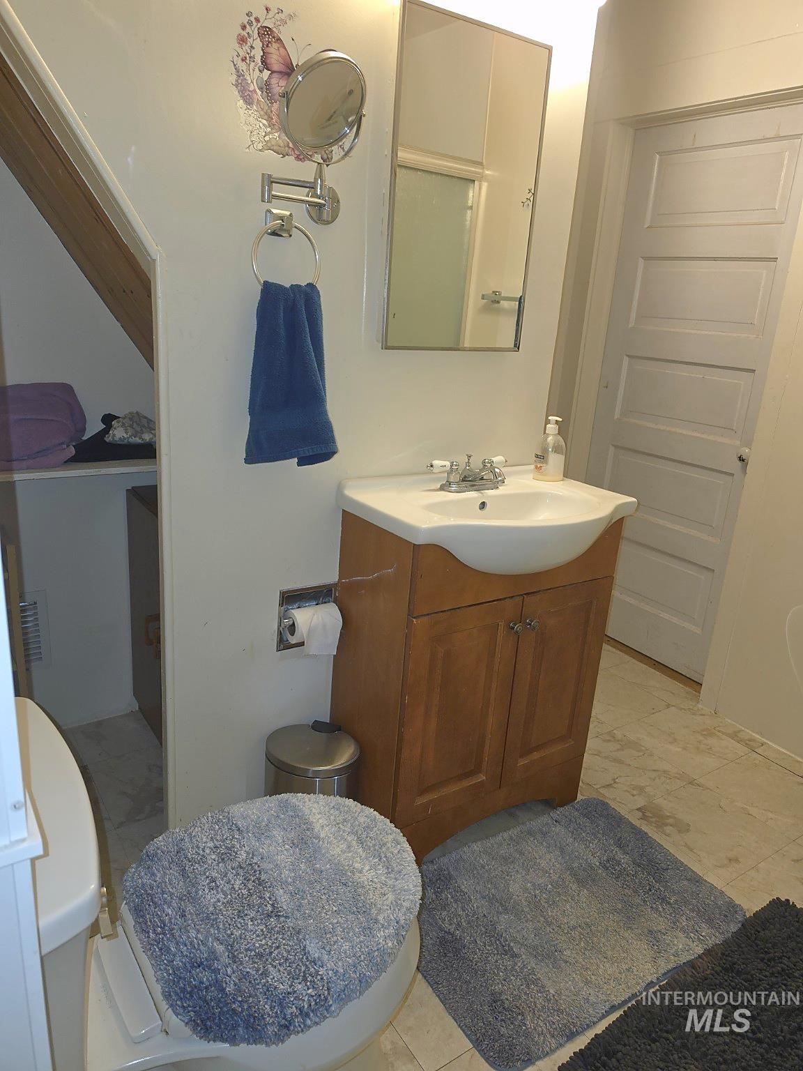 102 N 2nd St Property Photo 22