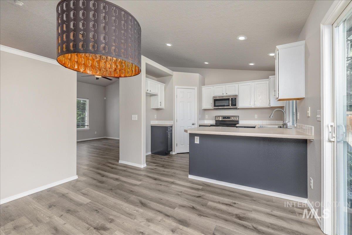 16926 N Denemere Loop Property Photo 8