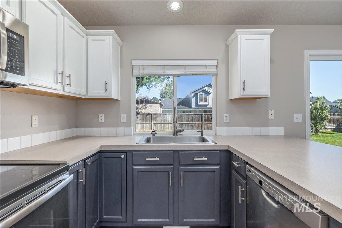 16926 N Denemere Loop Property Photo 12