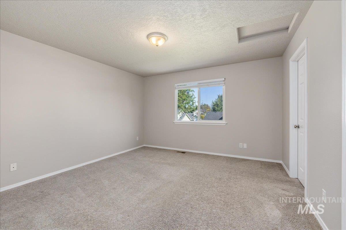 16926 N Denemere Loop Property Photo 16