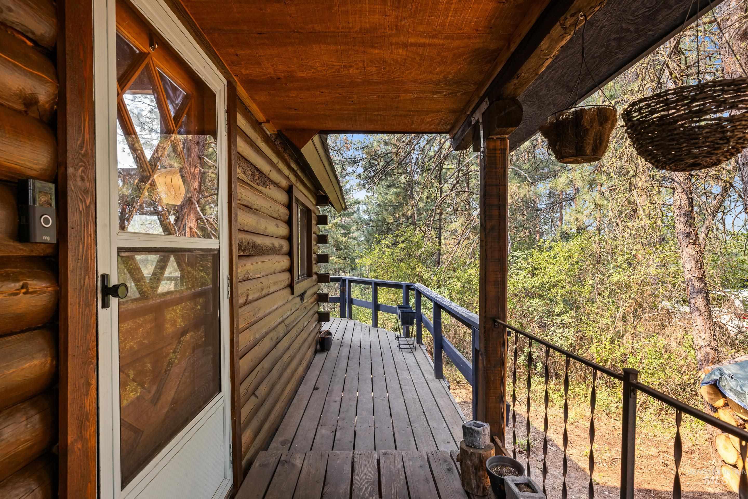 73 Rainbow Ridge Property Photo 5