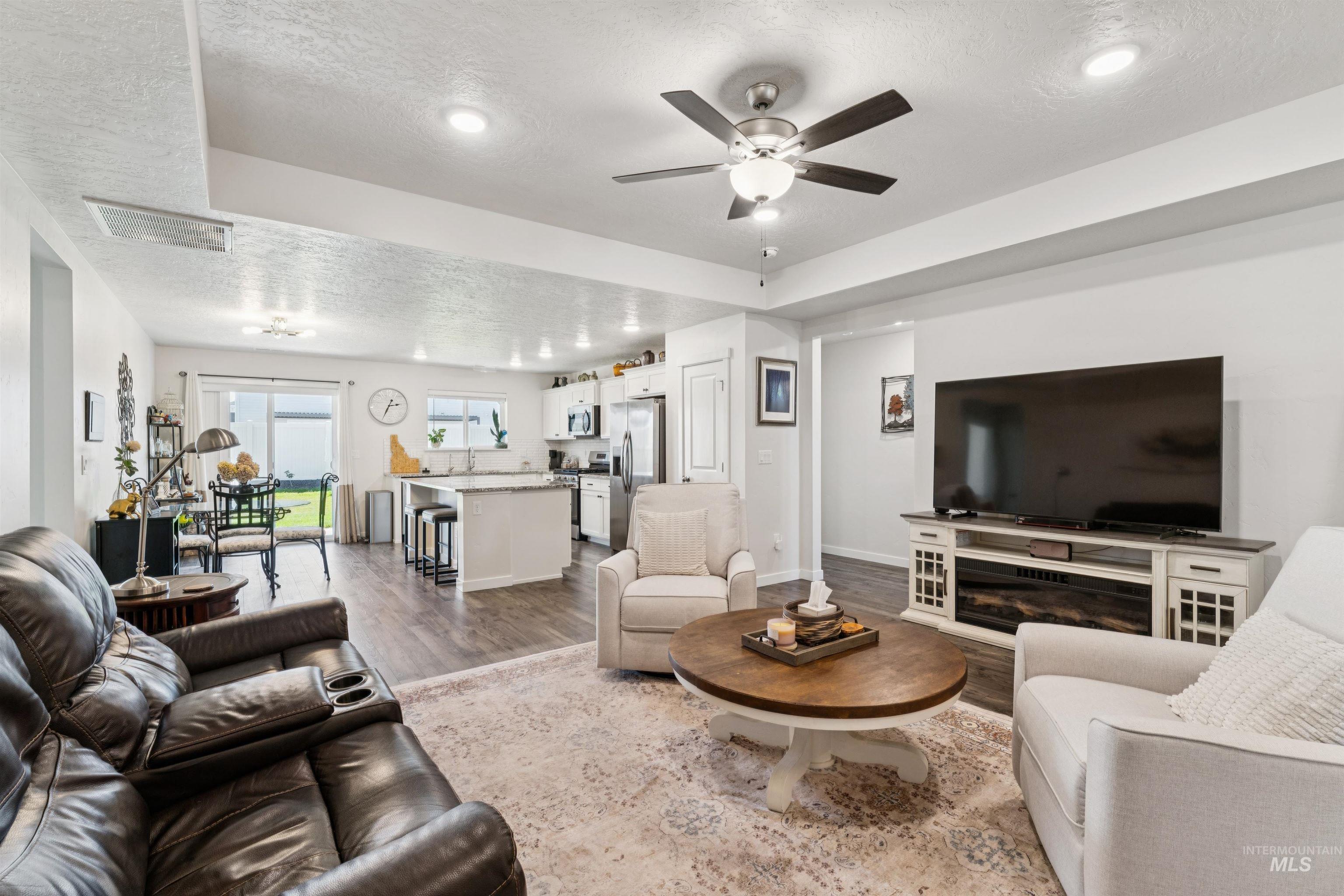 10361 Blackpool Ridge St Property Photo 4