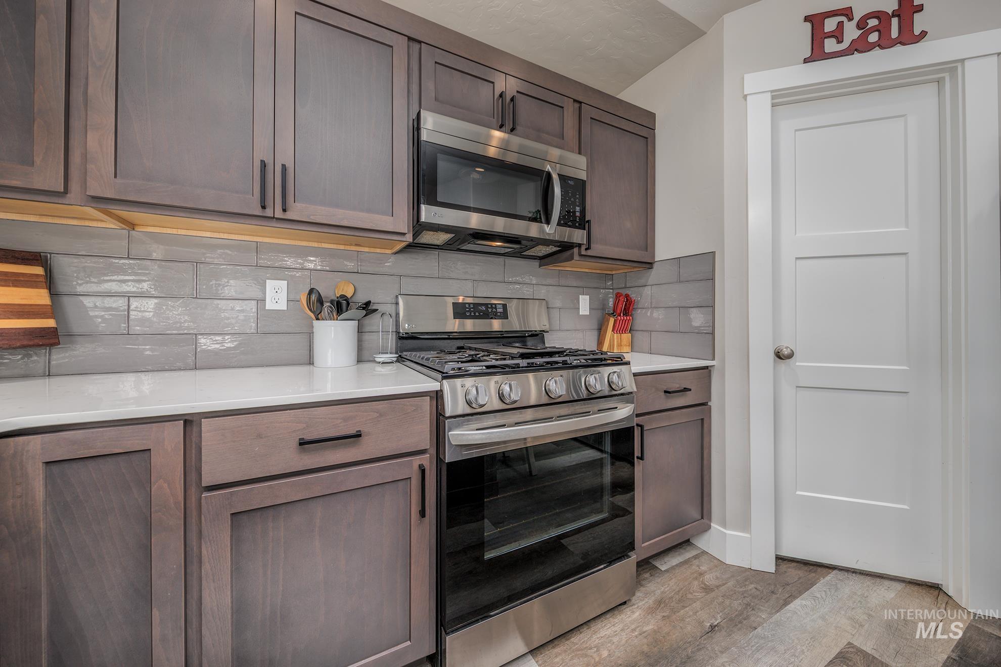 2405 Day Drive Property Photo 13
