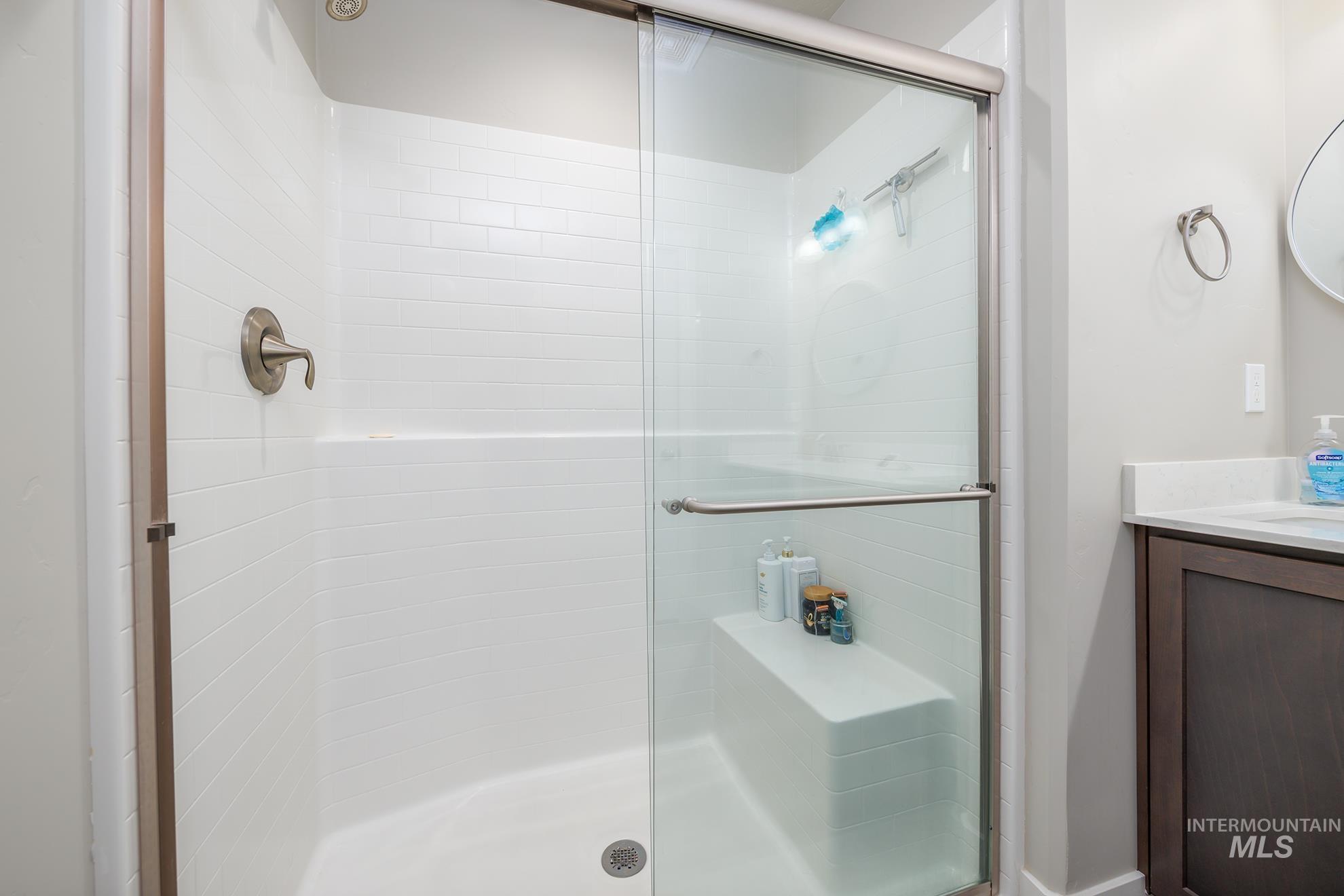 2405 Day Drive Property Photo 19